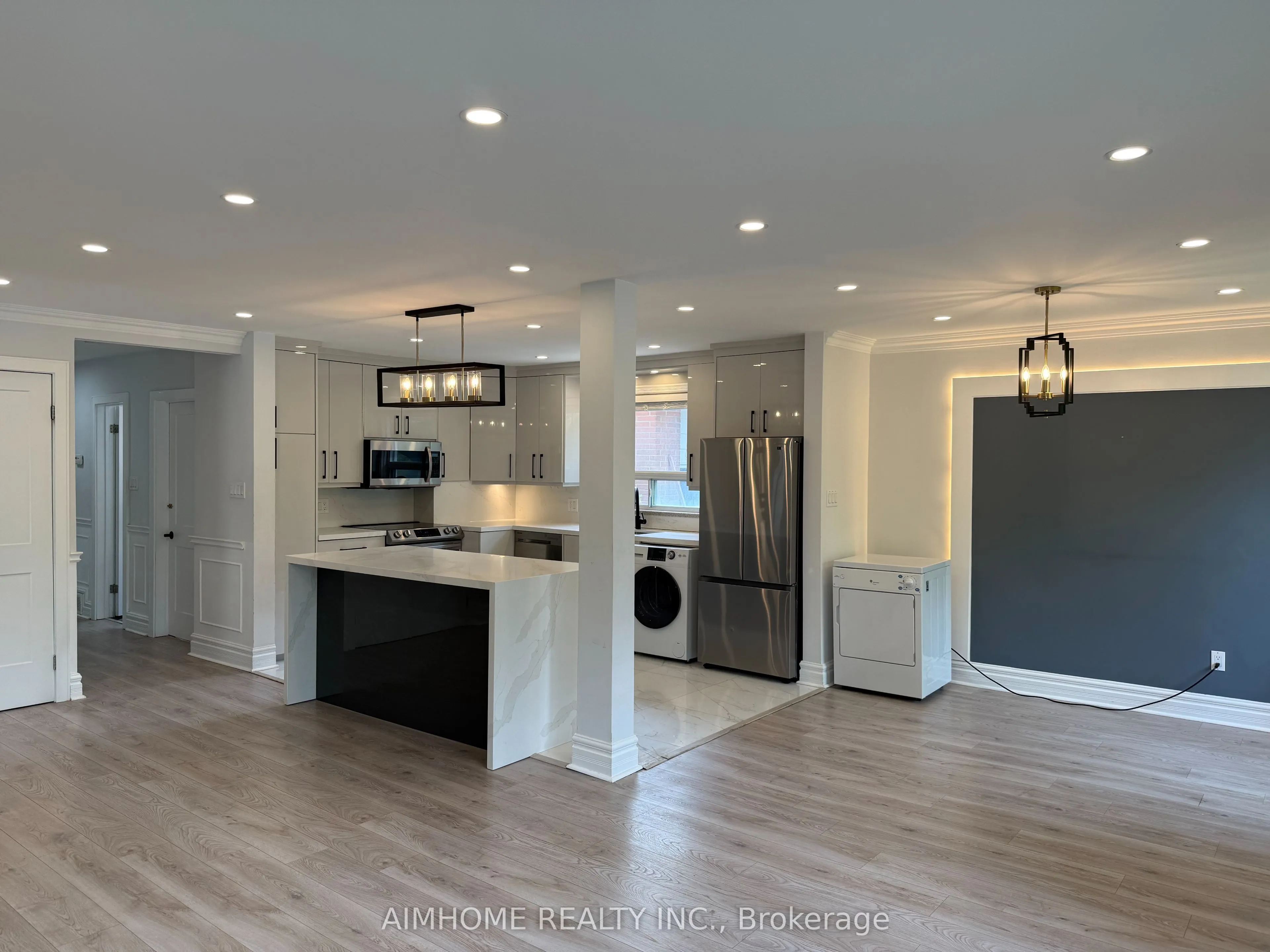 50 Silverview Drive, #Main
