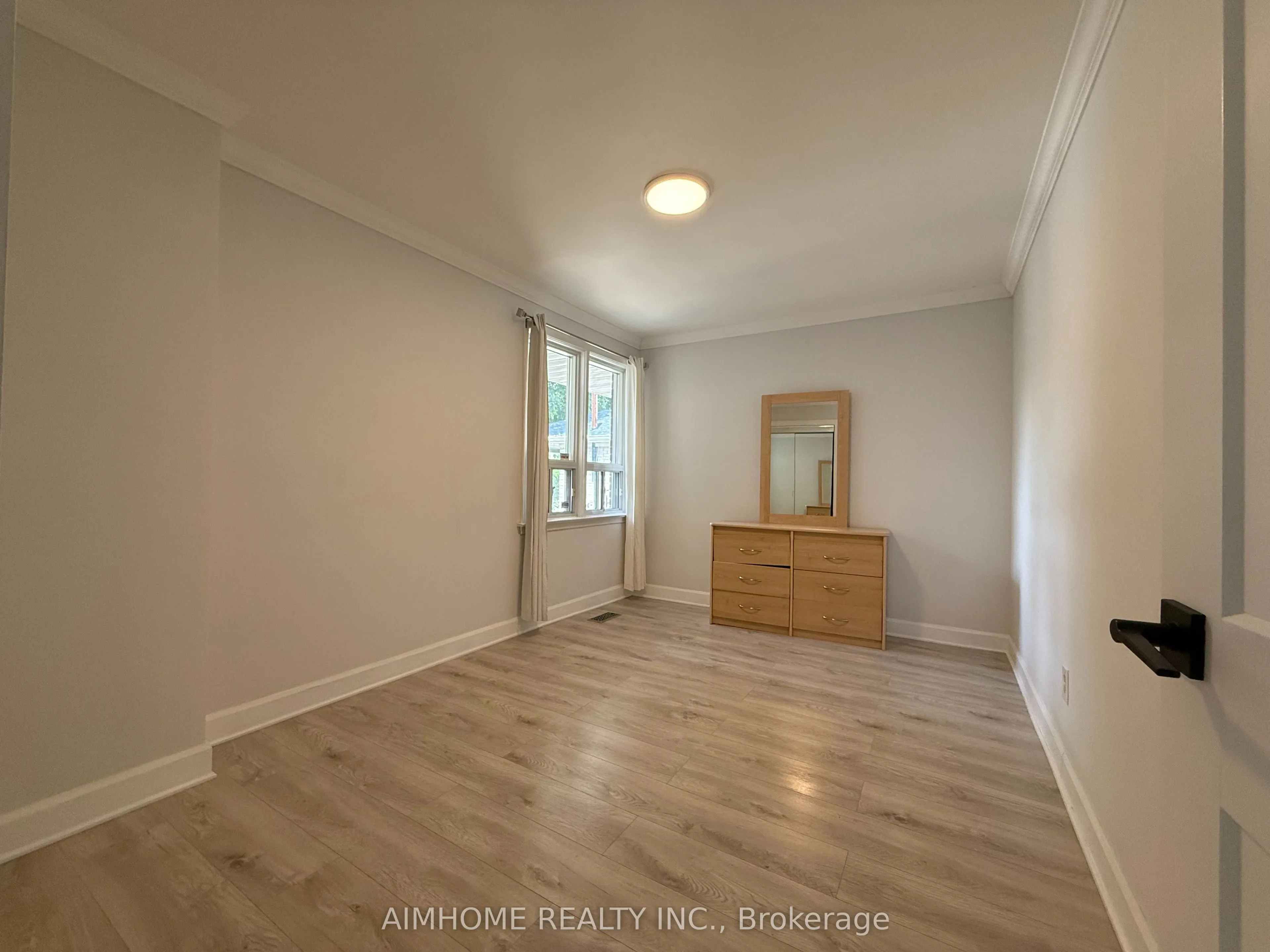50 Silverview Drive, #Main