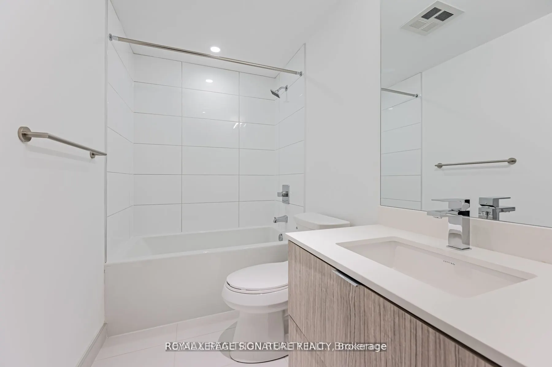 395 Bloor Street E, #1312