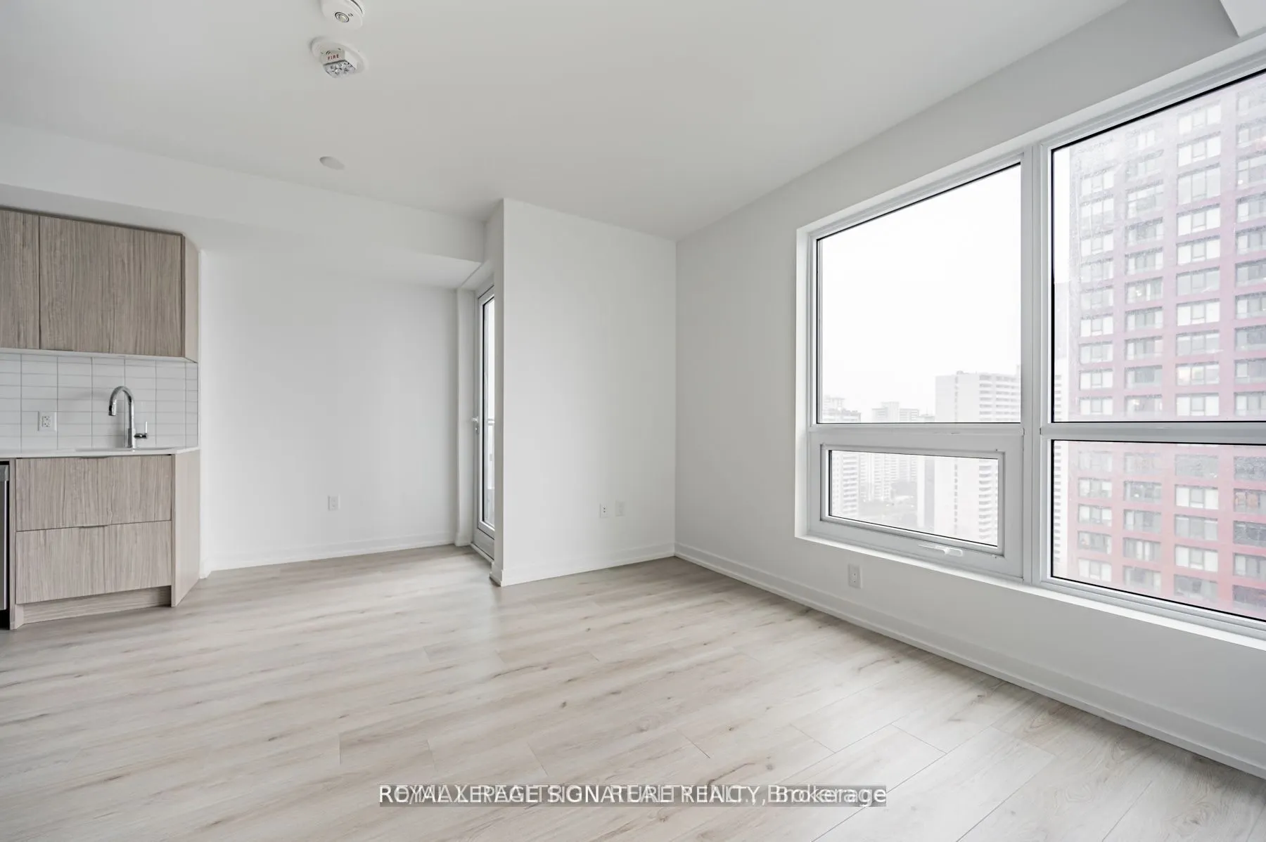 395 Bloor Street E, #1312