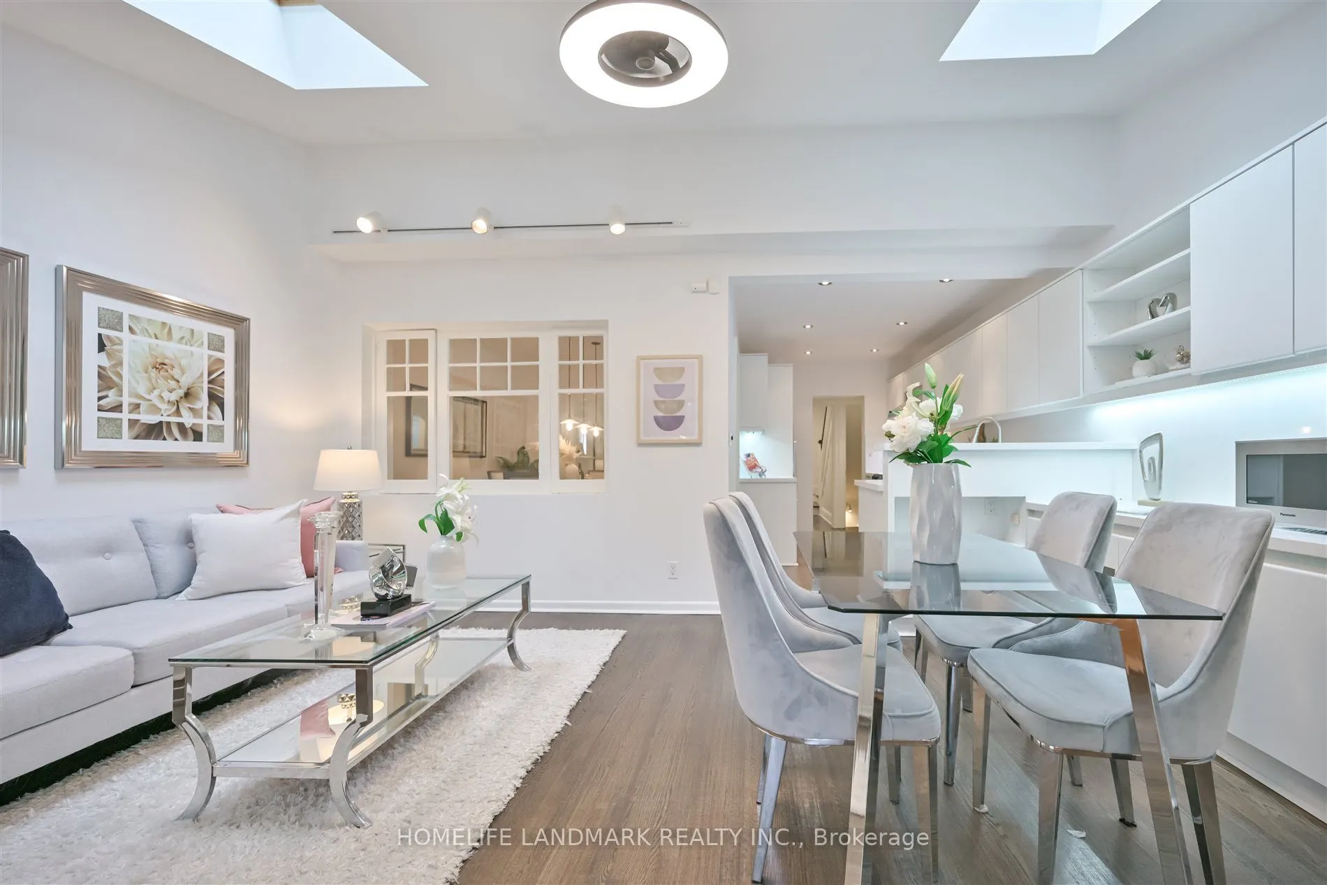 26 Birdsall Avenue
