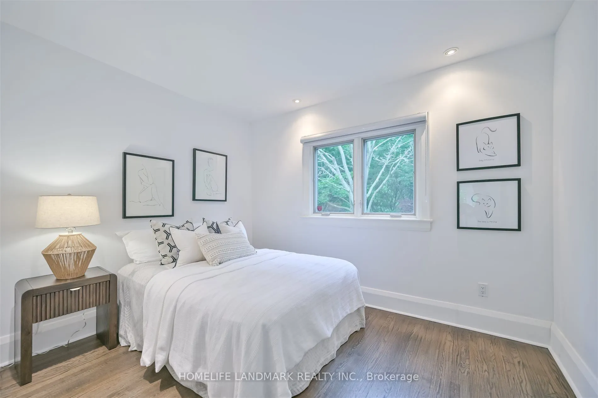 26 Birdsall Avenue