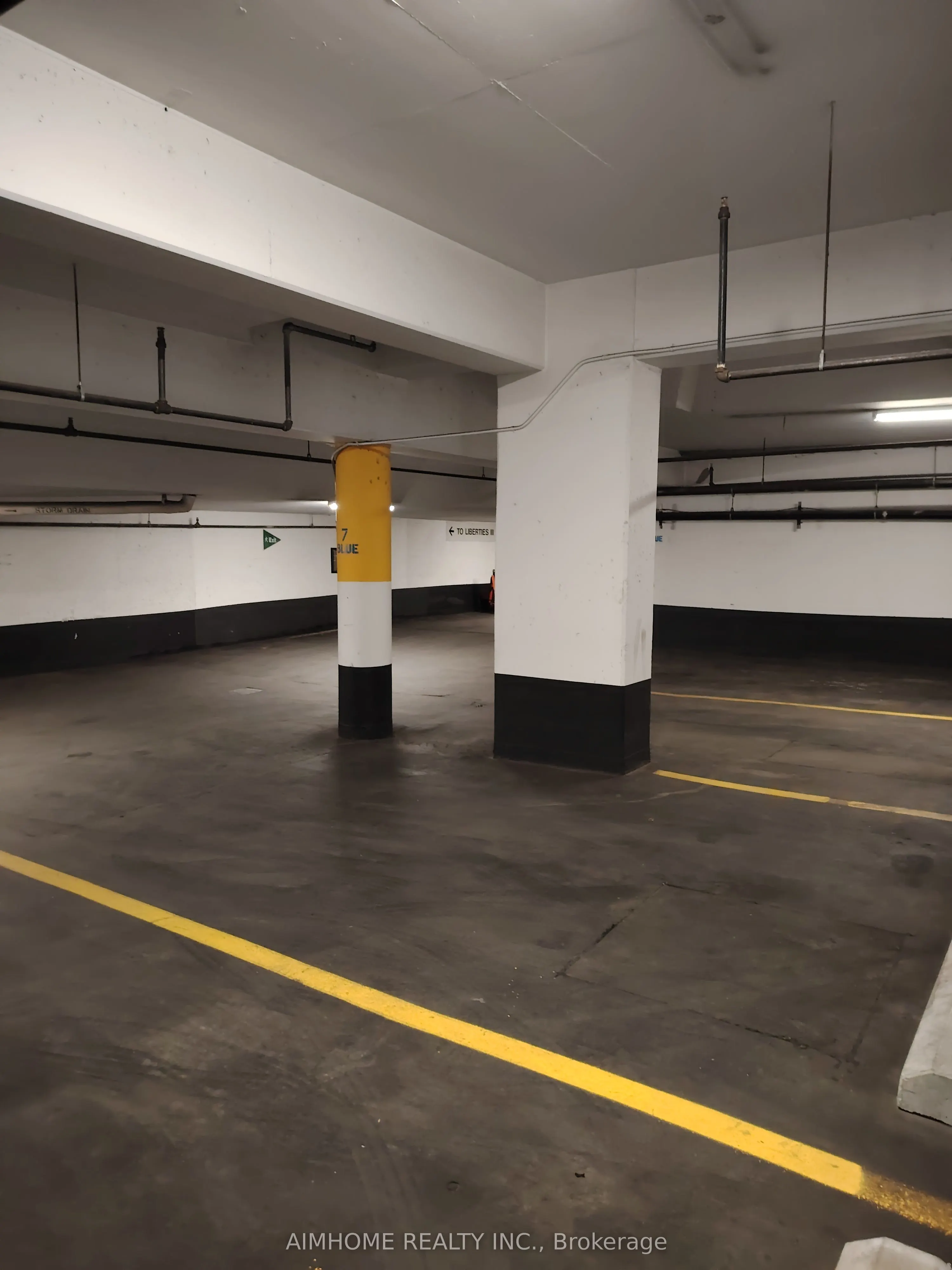 44 Gerrard Street W, #Pkg P1#7