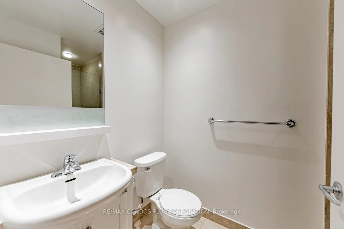 208 Queens Quay W, #3010
