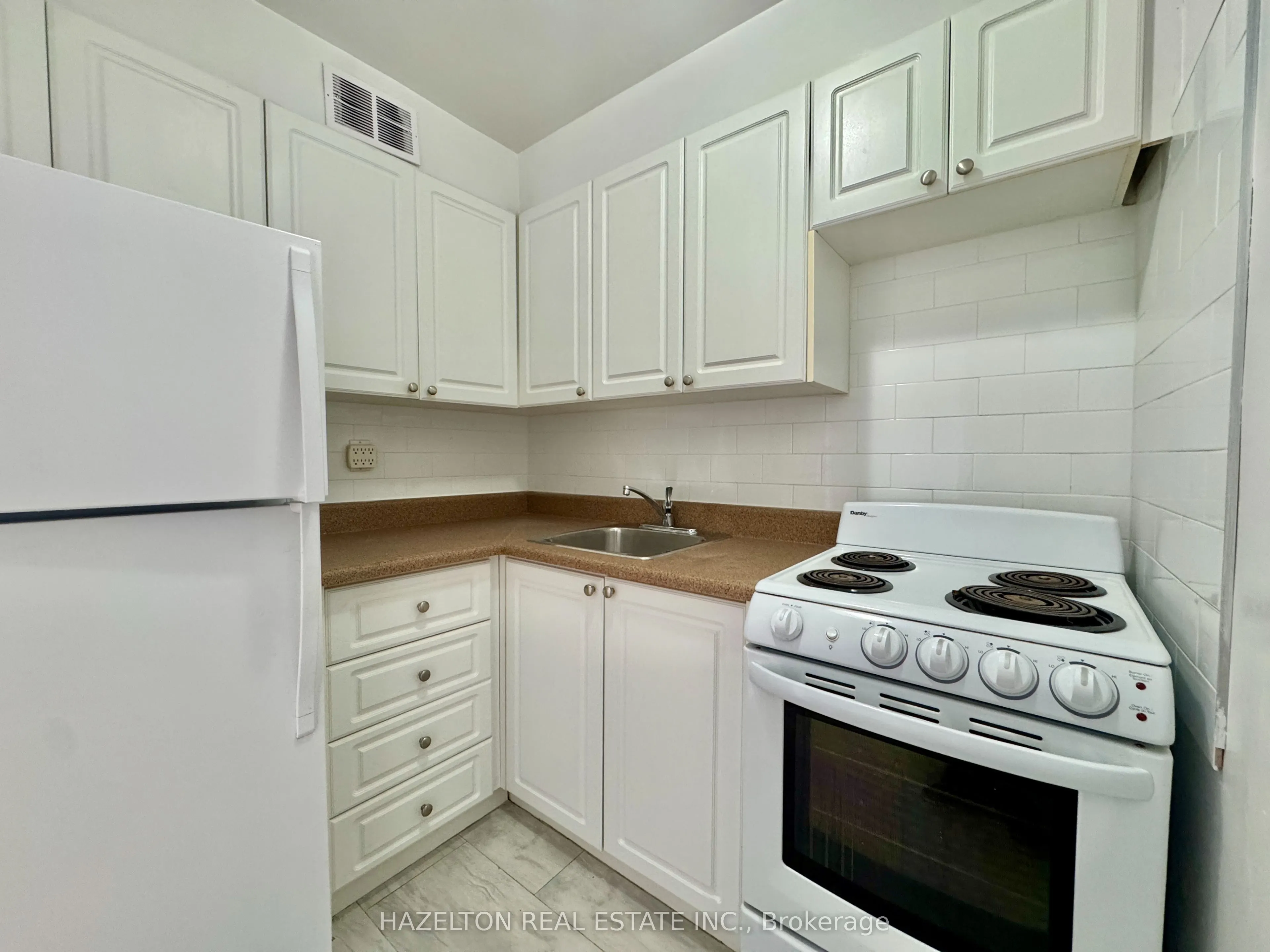 44 Walmer Road, #404