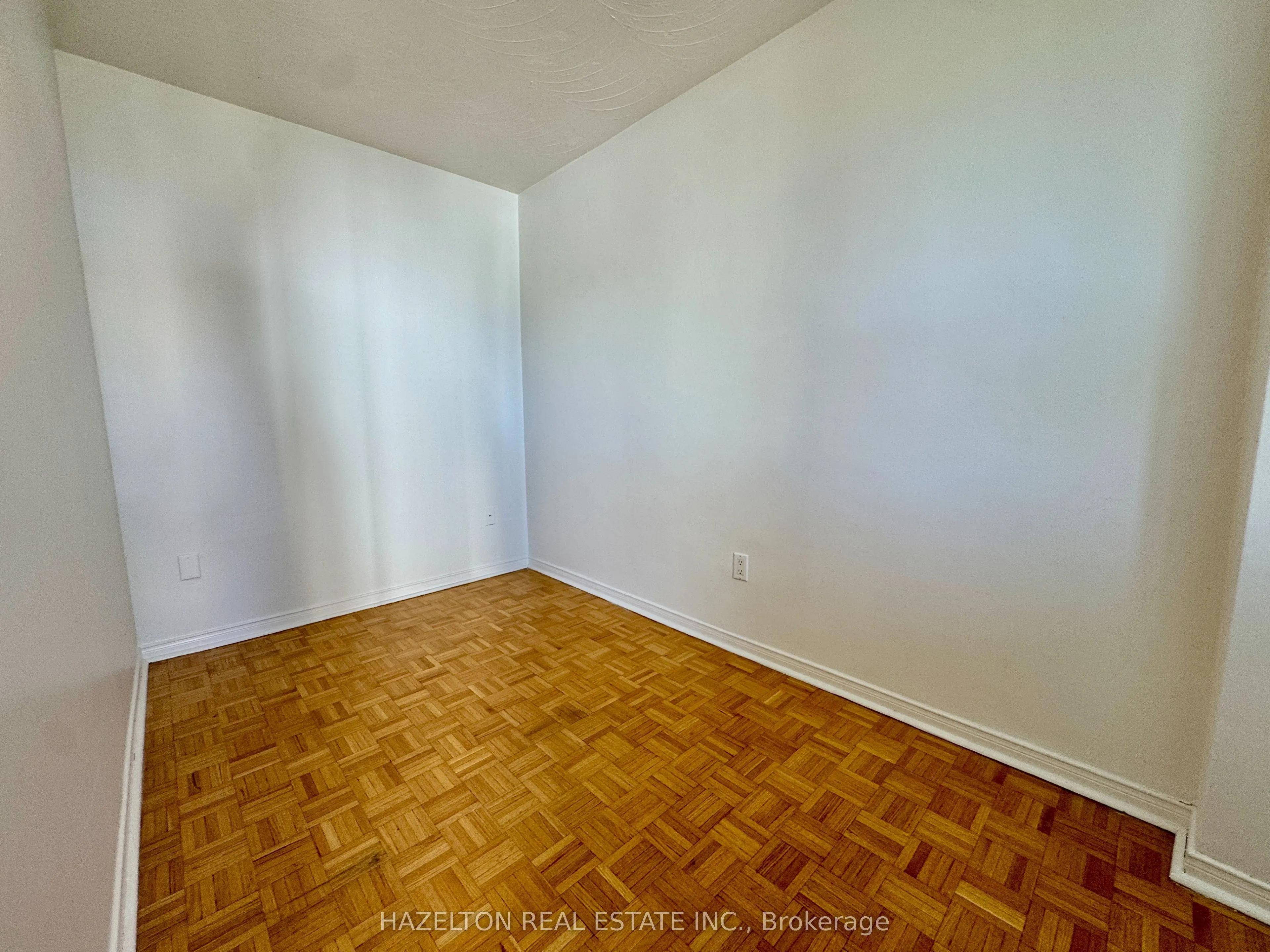 44 Walmer Road, #404