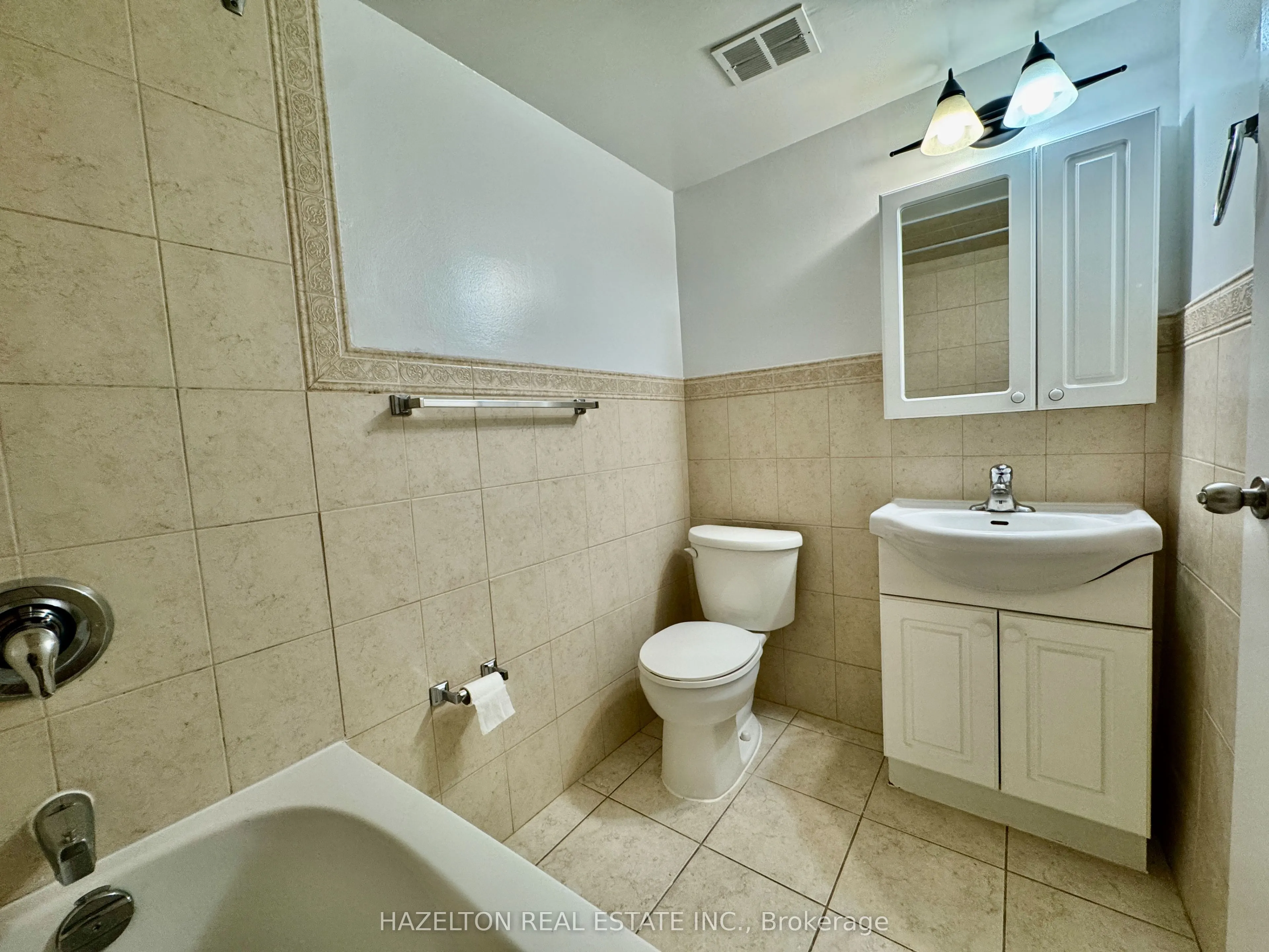 44 Walmer Road, #404
