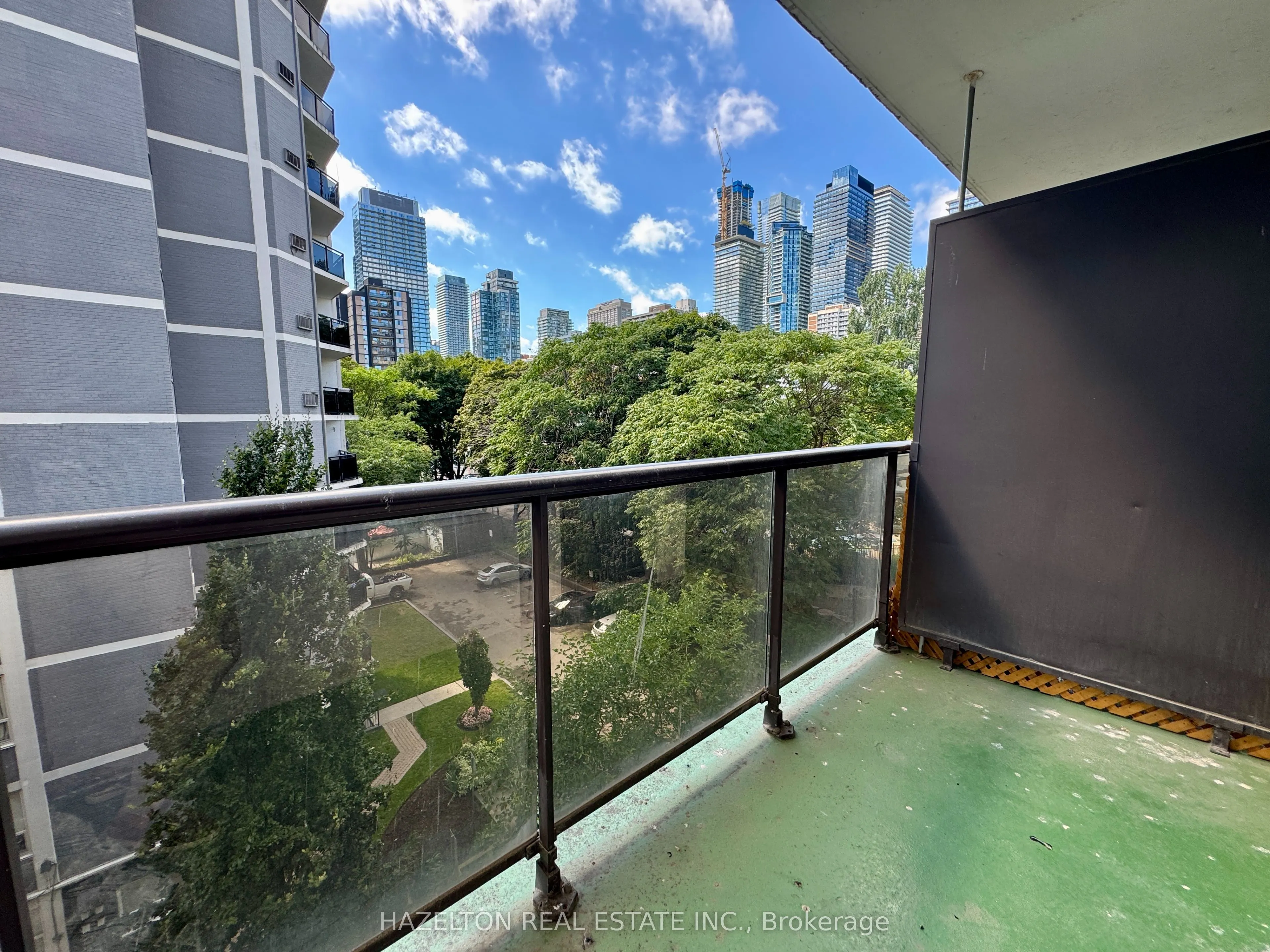 88 Wellesley Street E, #502