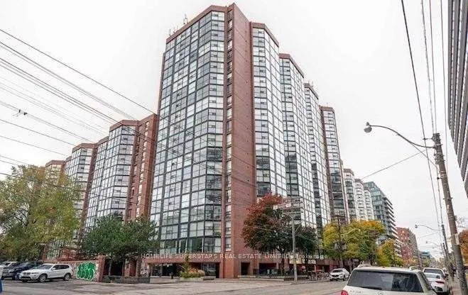 701 King Street W, #714