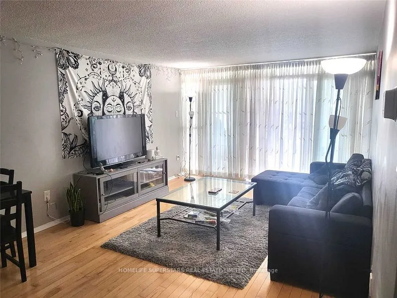 701 King Street W, #714