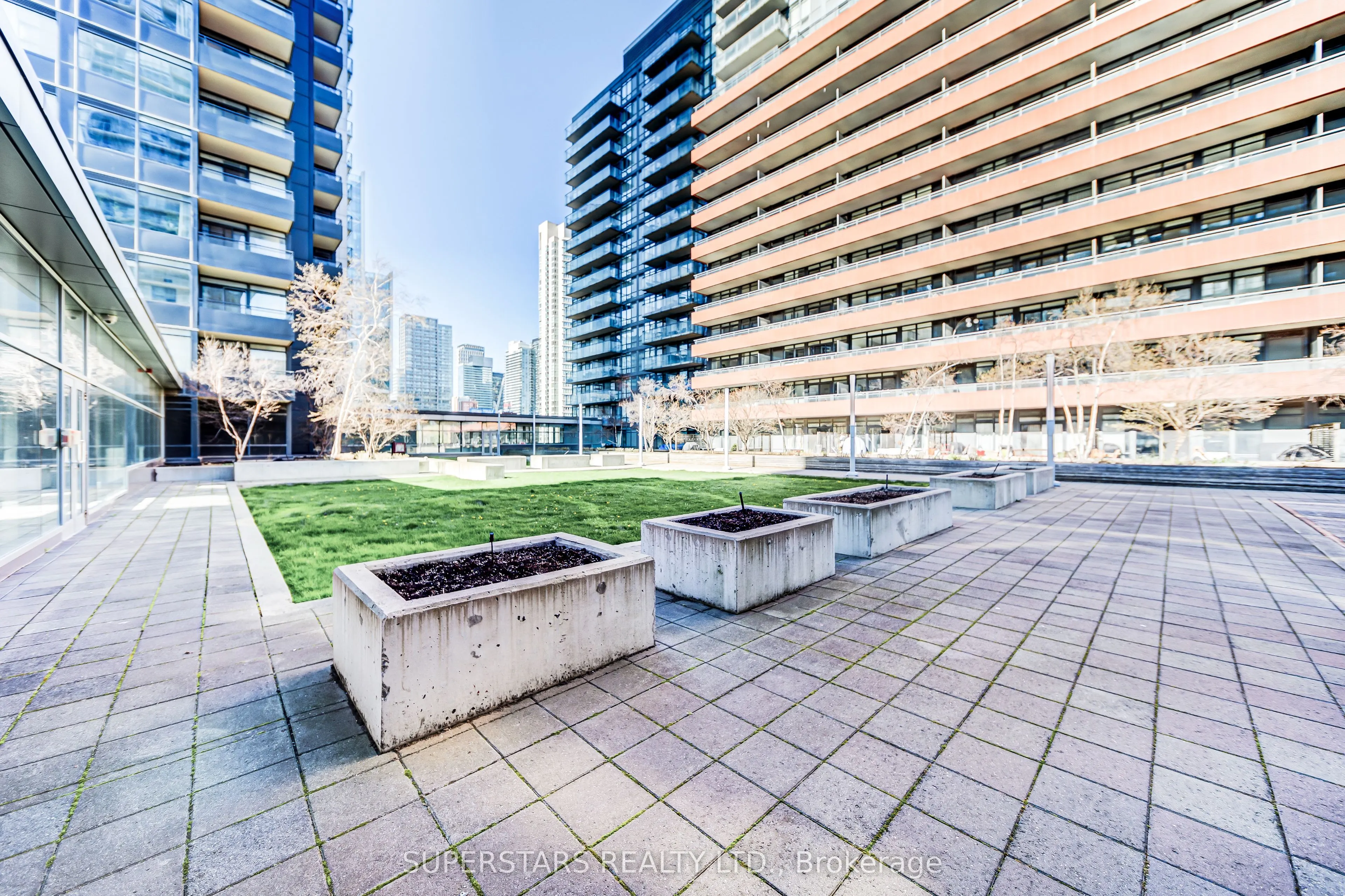 4K Spadina Avenue, #1908