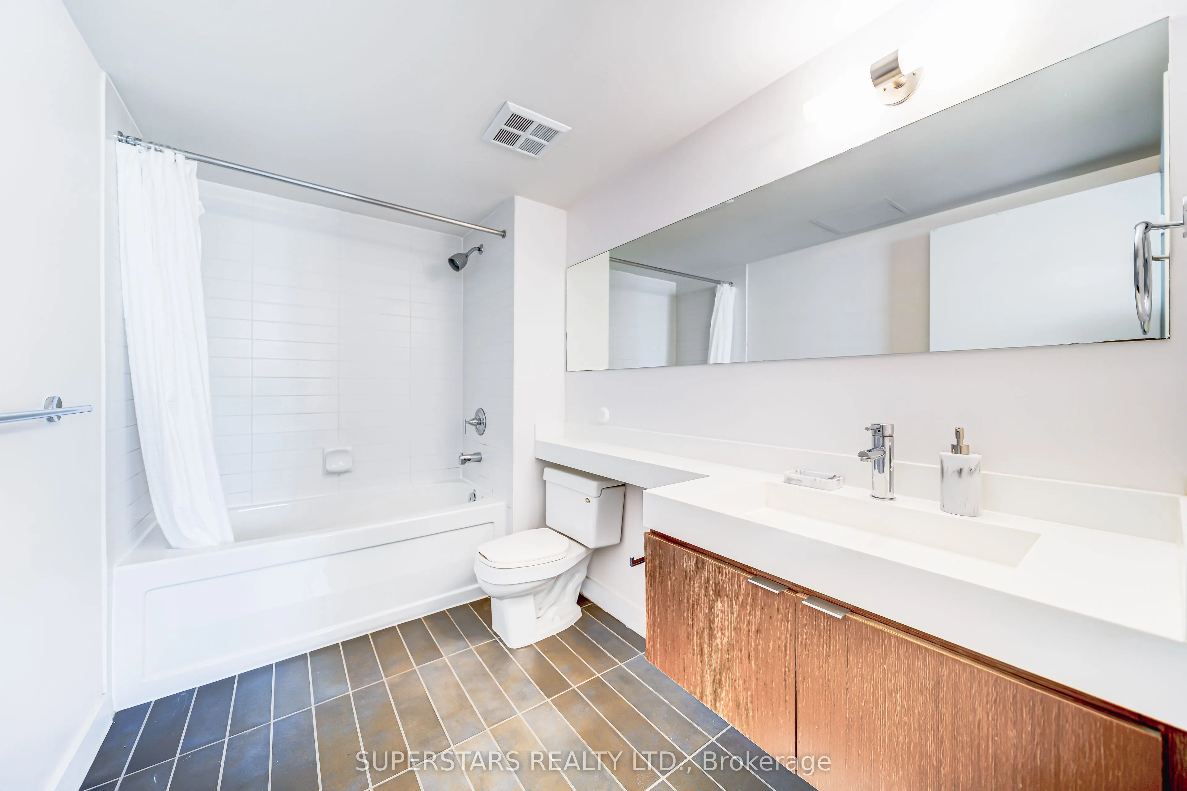 4K Spadina Avenue, #1908