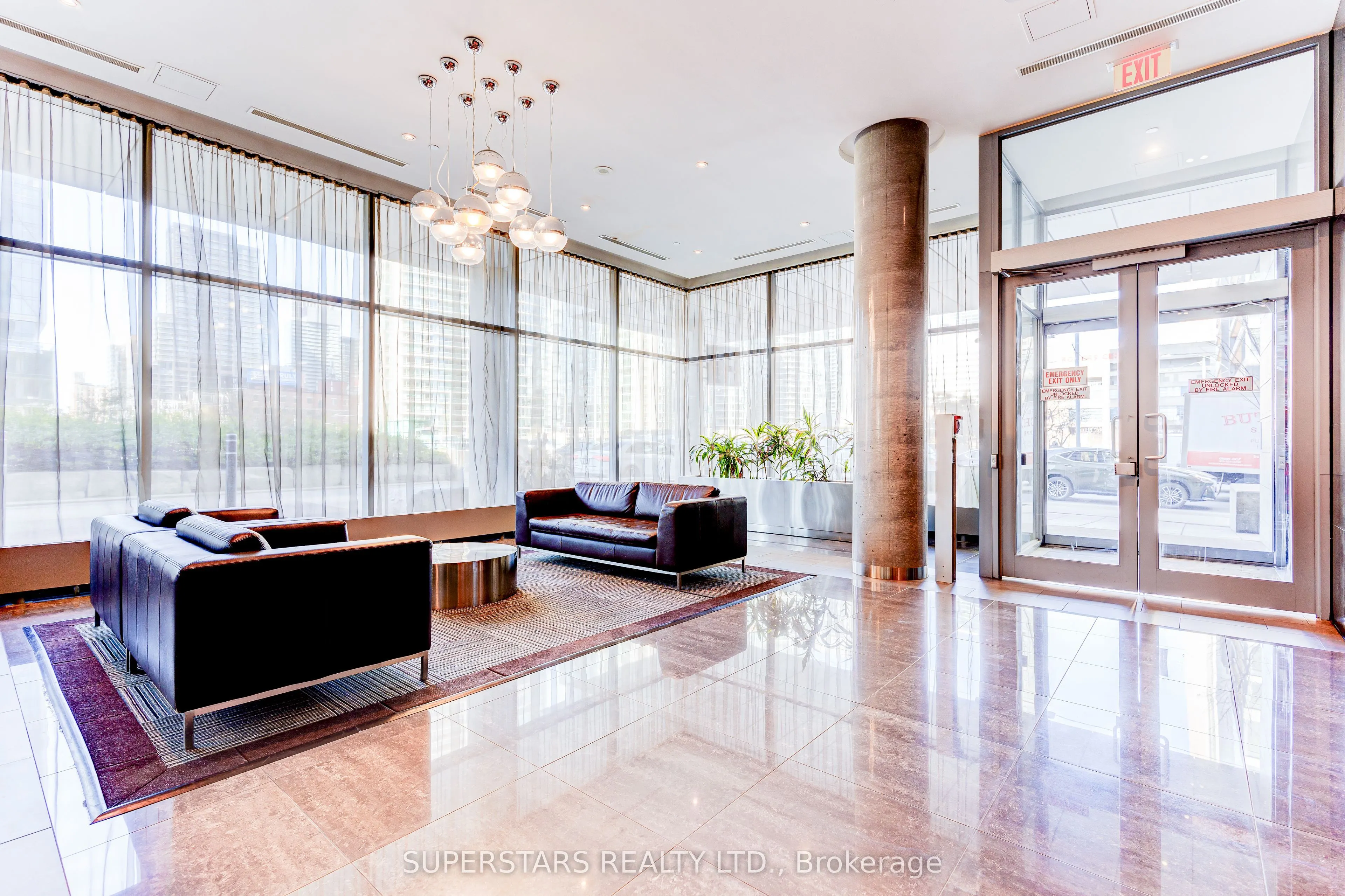 4K Spadina Avenue, #1908
