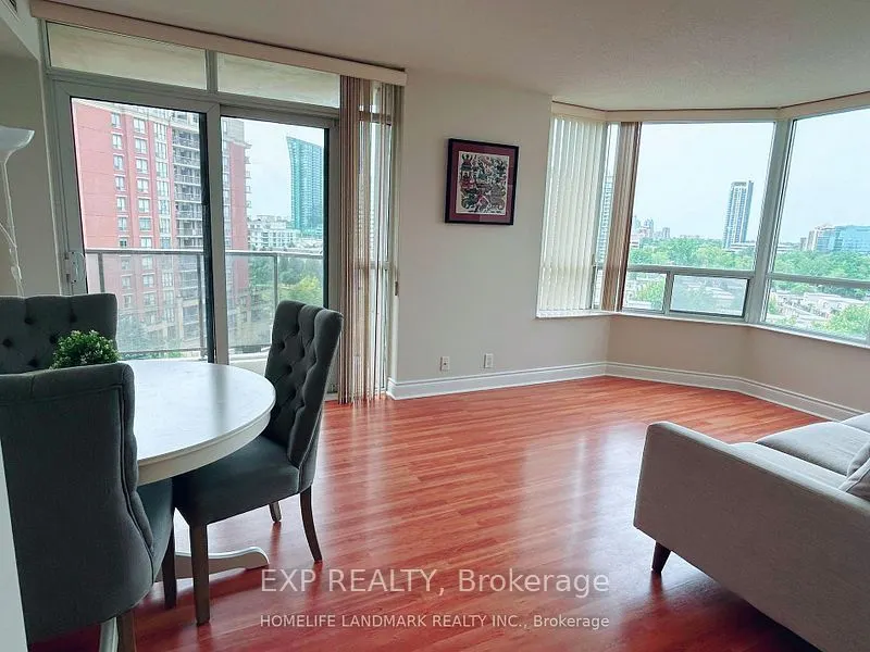 80 Harrison Garden Boulevard, #827
