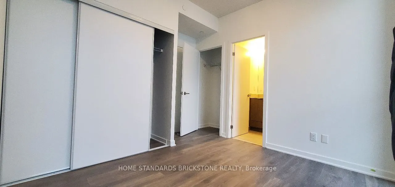 38 Forest Manor Road, #2204