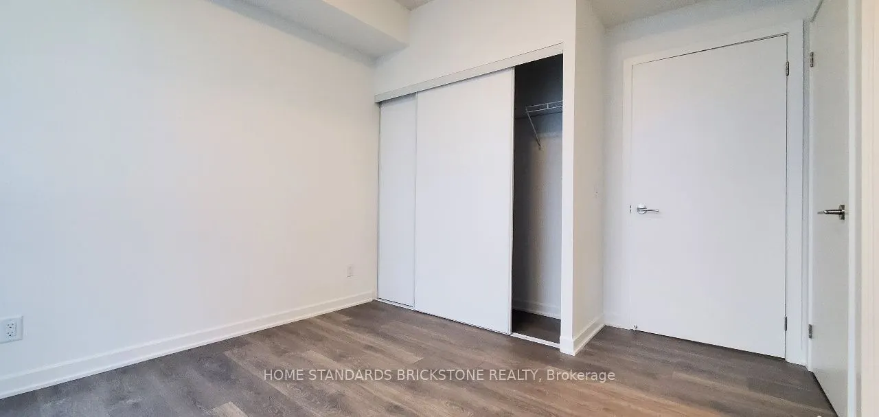 38 Forest Manor Road, #2204