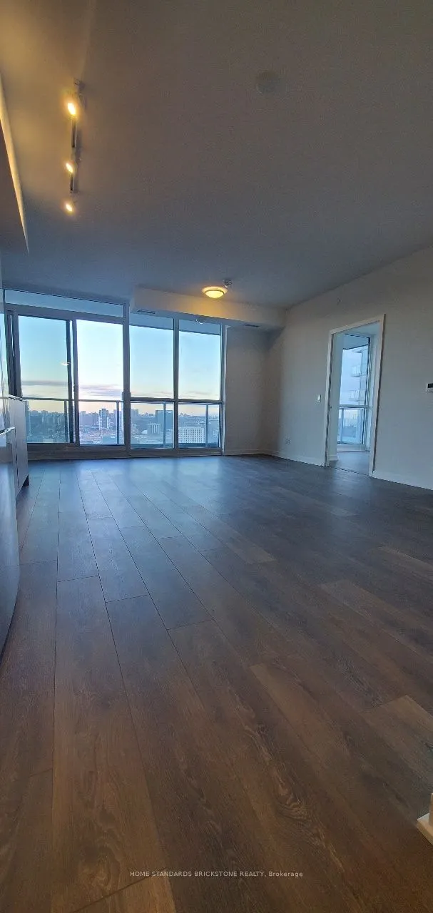 38 Forest Manor Road, #2204