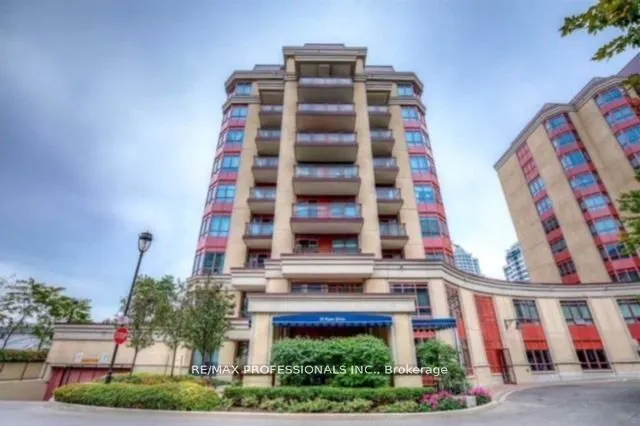 23 Rean Drive, #207