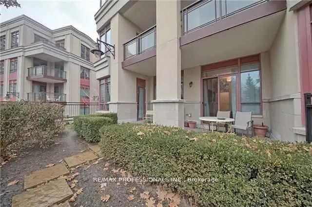 23 Rean Drive, #207