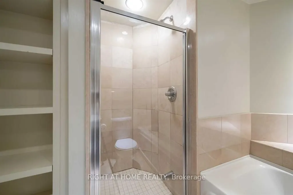 218 Queens Quay W, #407