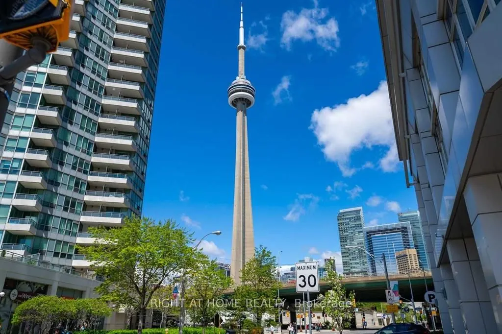 218 Queens Quay W, #407
