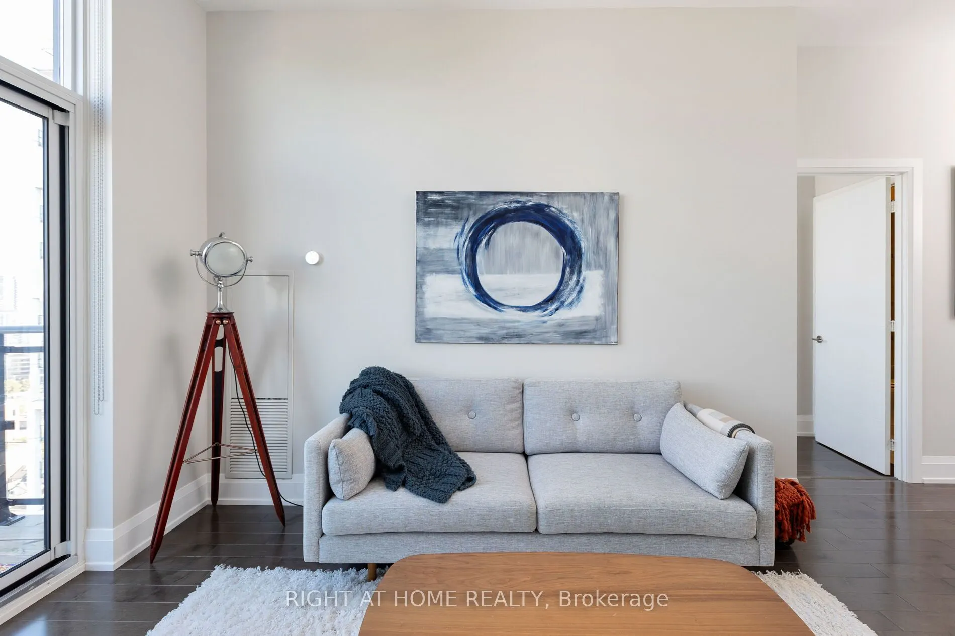 460 Adelaide Street E, #PH 216
