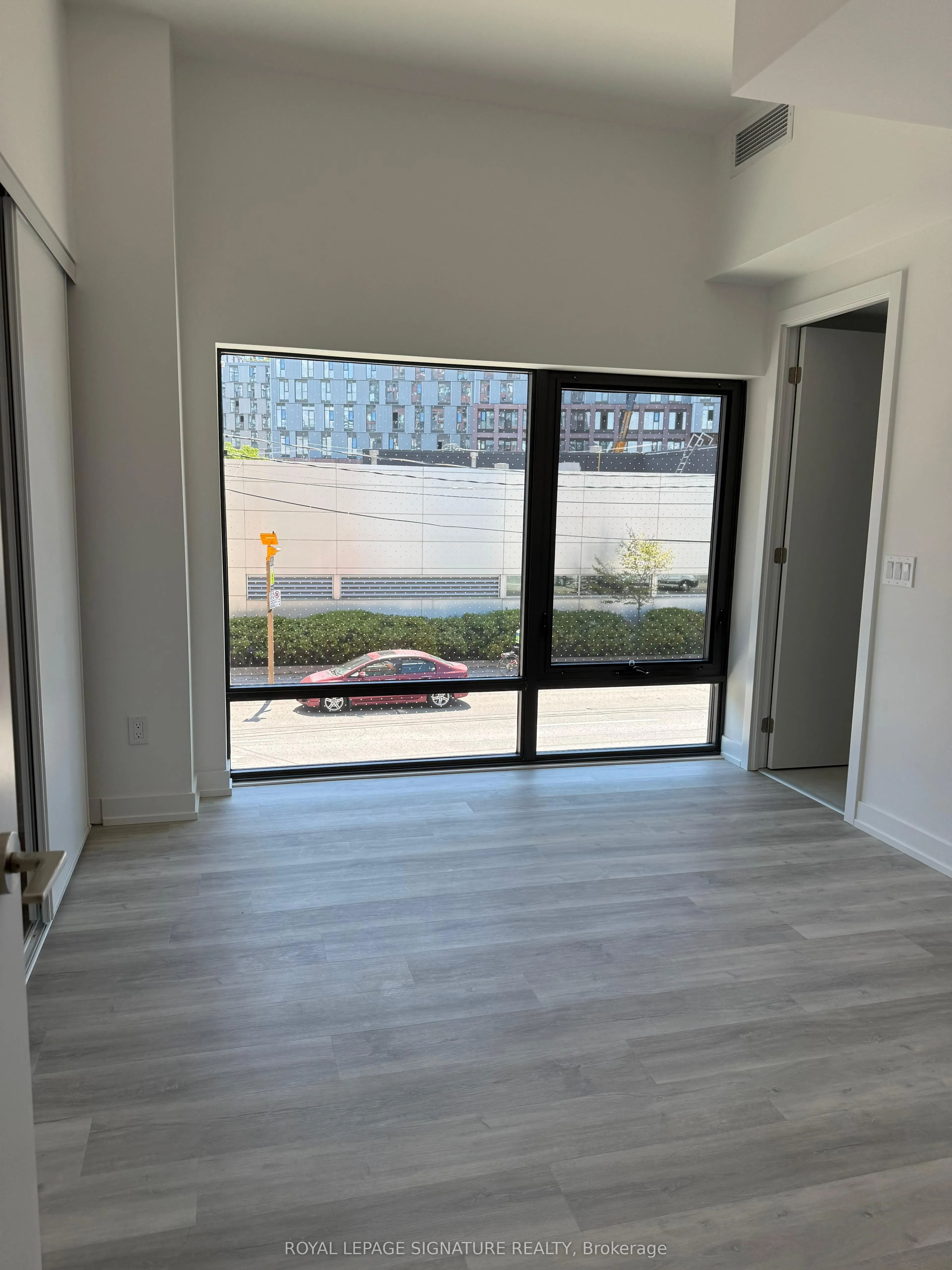 28 Eastern Avenue, #106