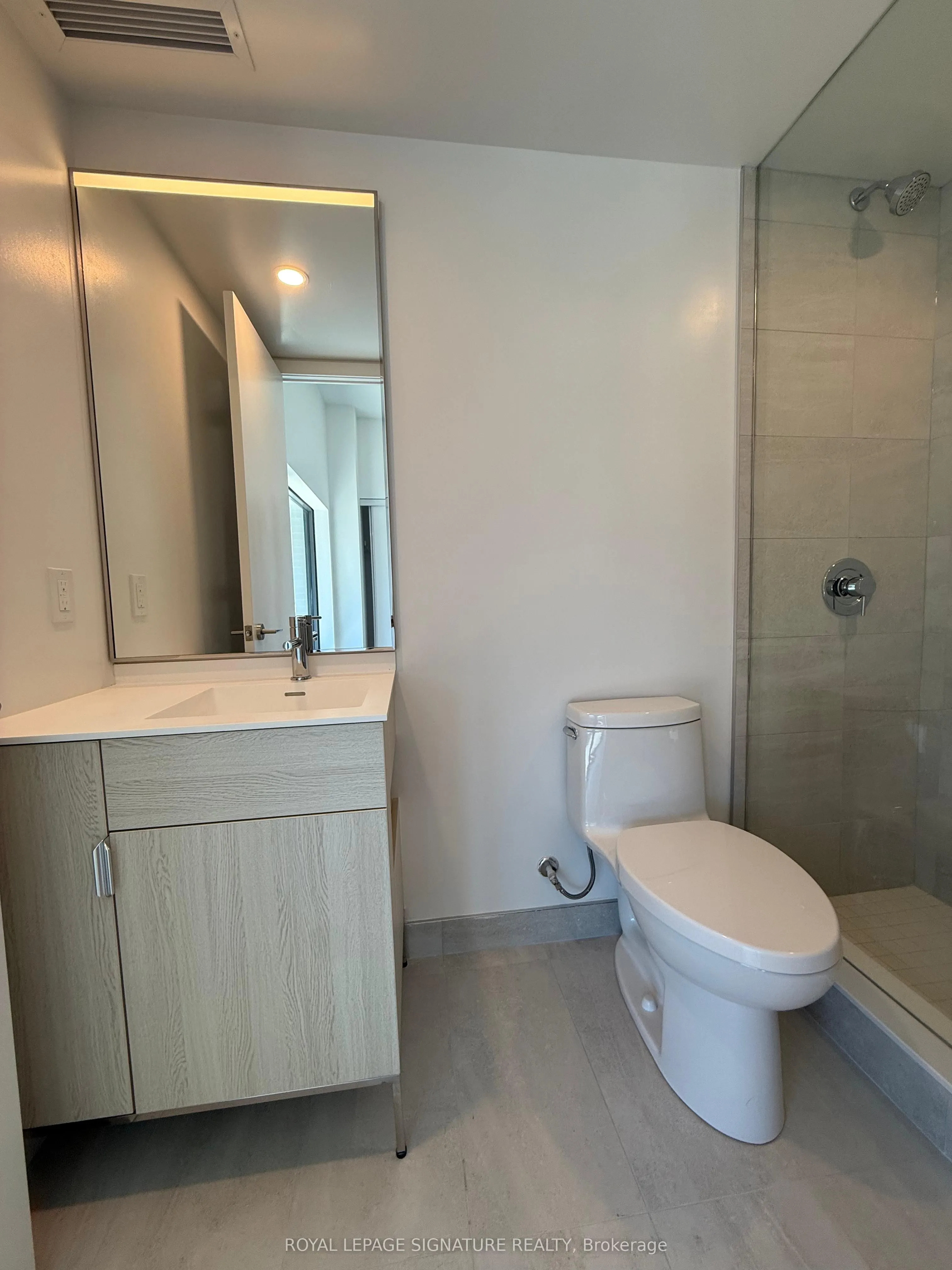28 Eastern Avenue, #106