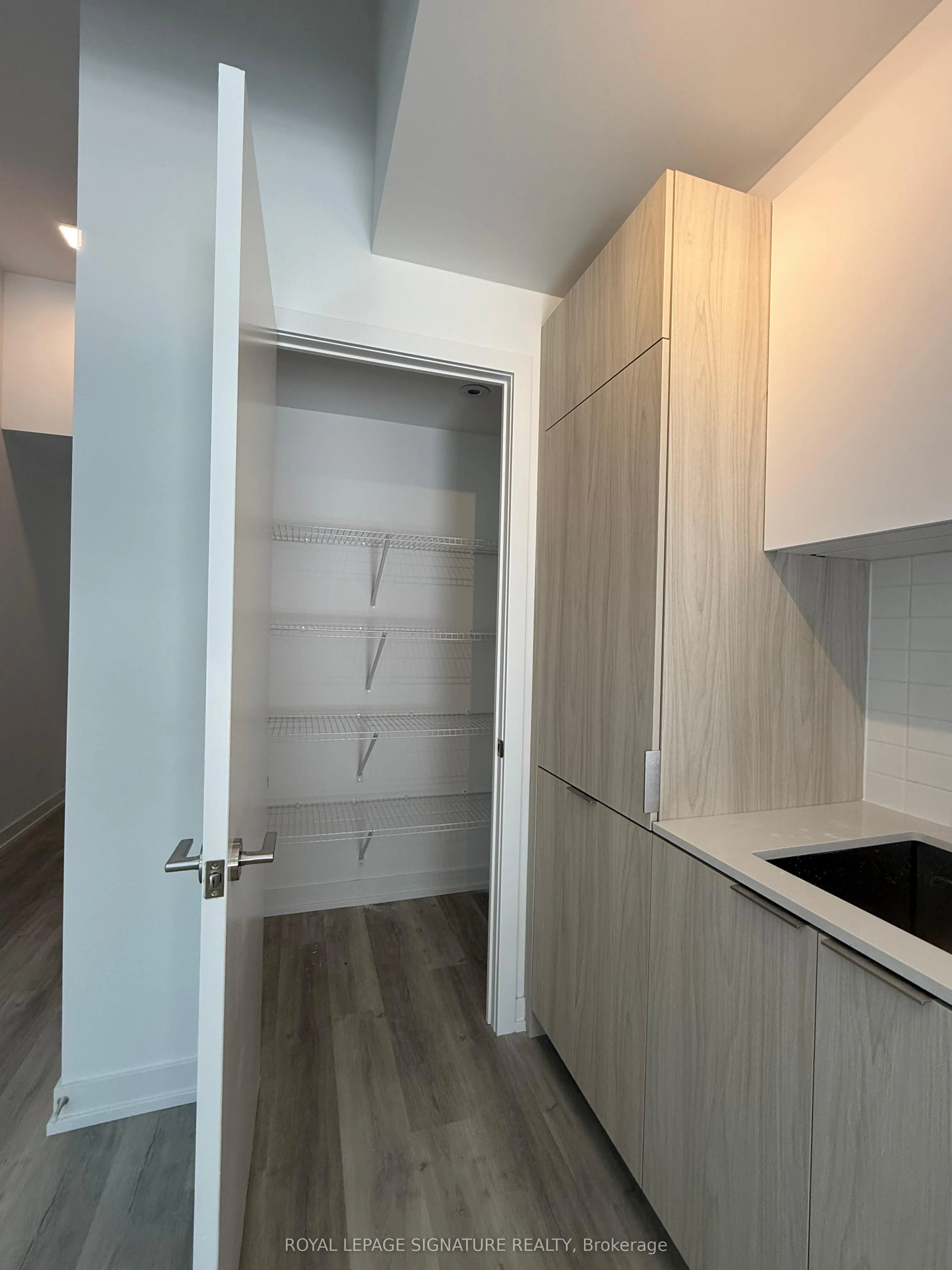 28 Eastern Avenue, #106
