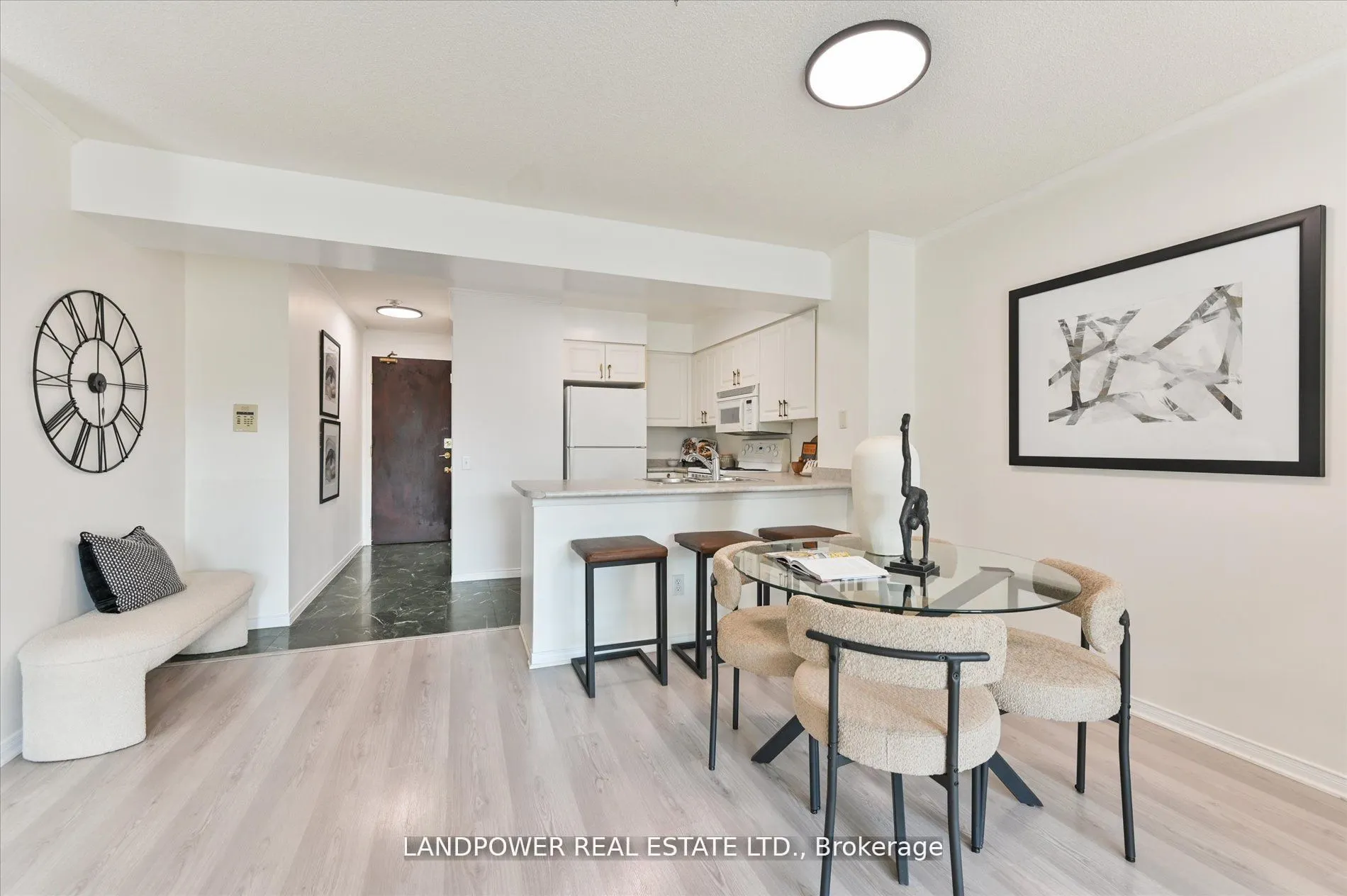 750 Bay Street, #2108