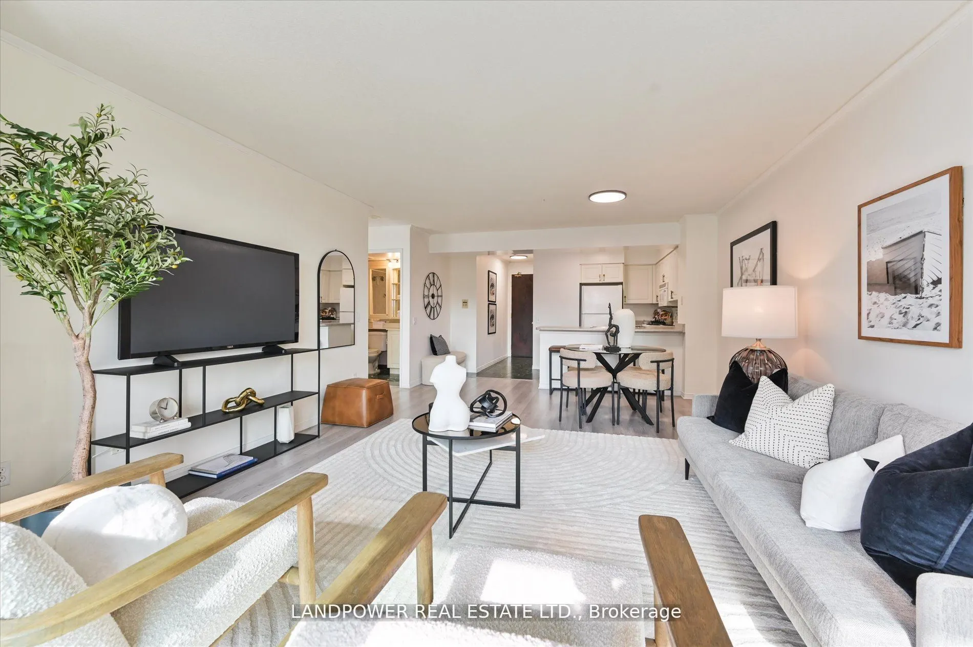 750 Bay Street, #2108