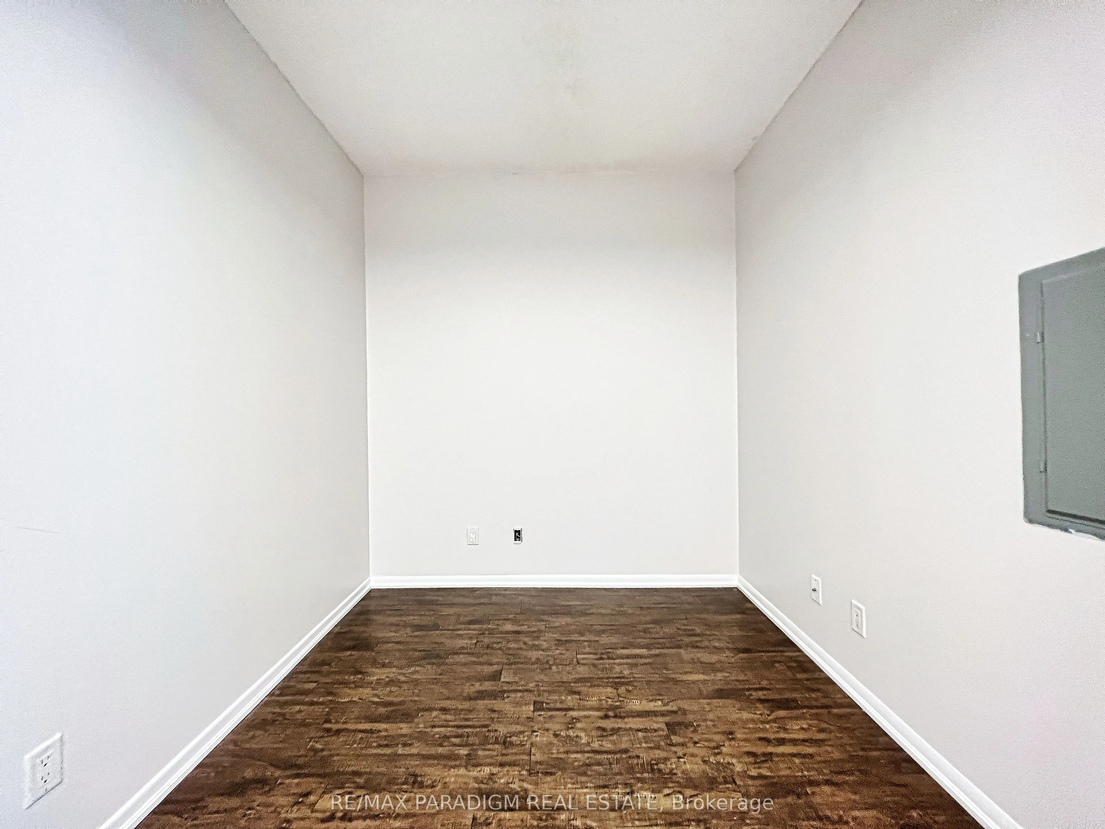 18 Yonge Street, #3713