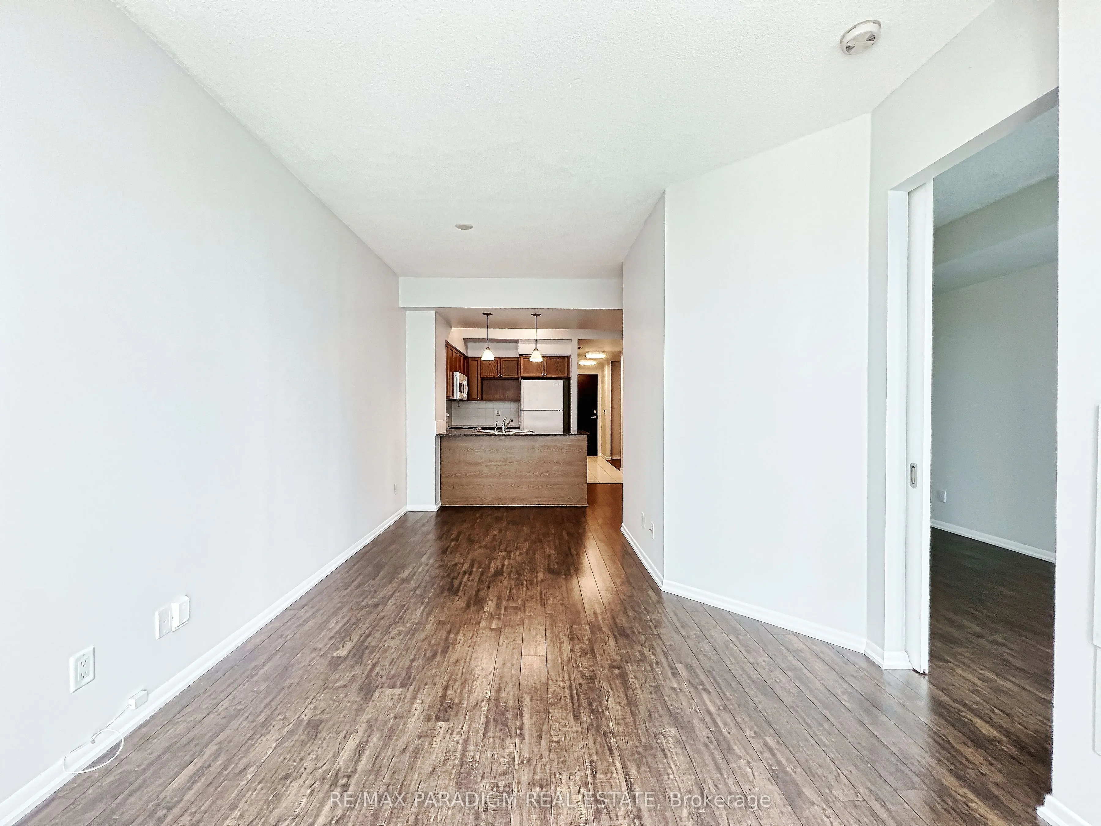 18 Yonge Street, #3713