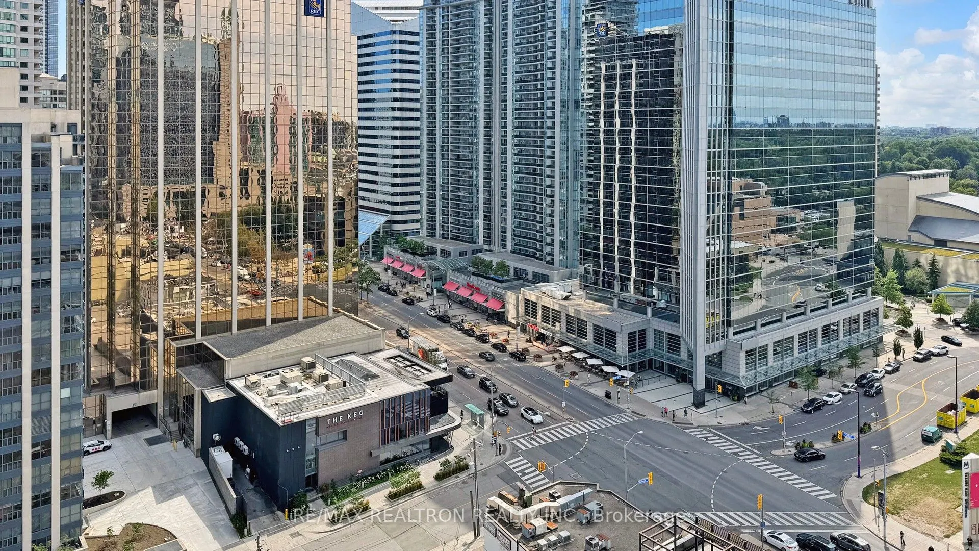 21 Hillcrest Avenue, #2007