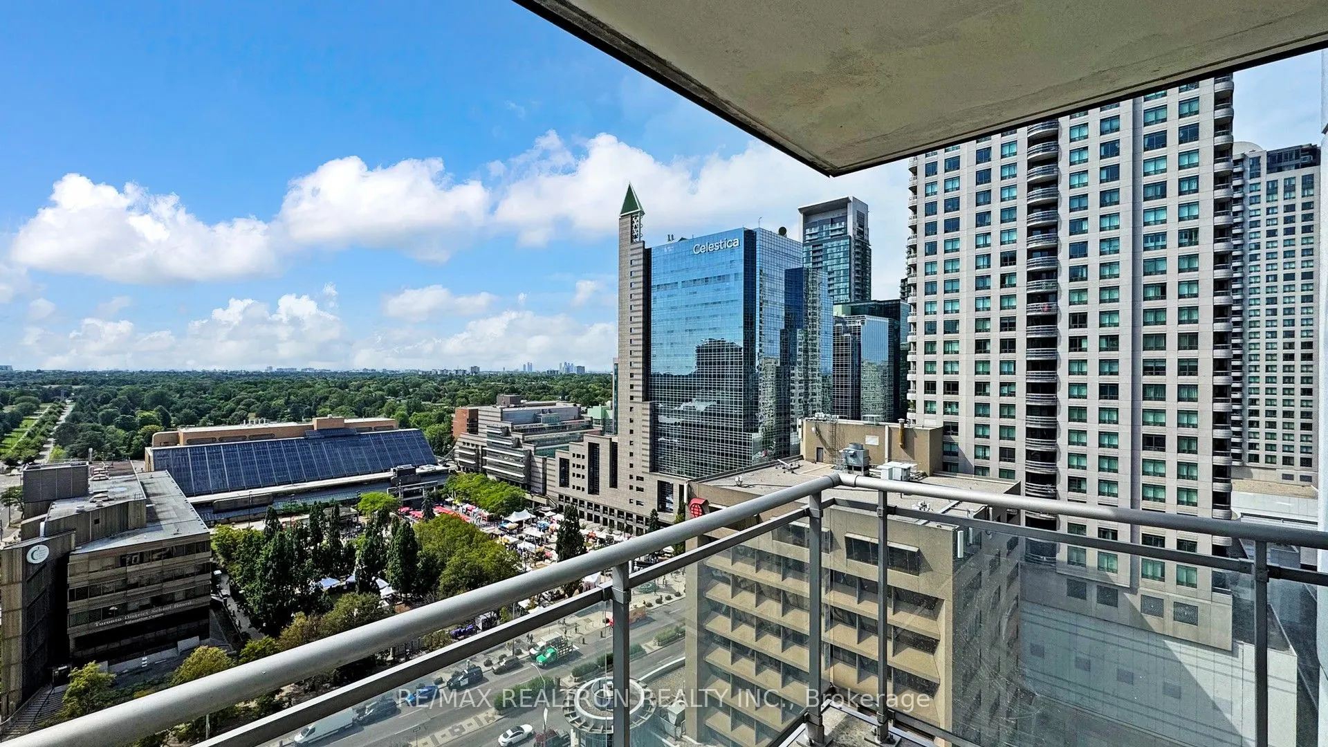 21 Hillcrest Avenue, #2007