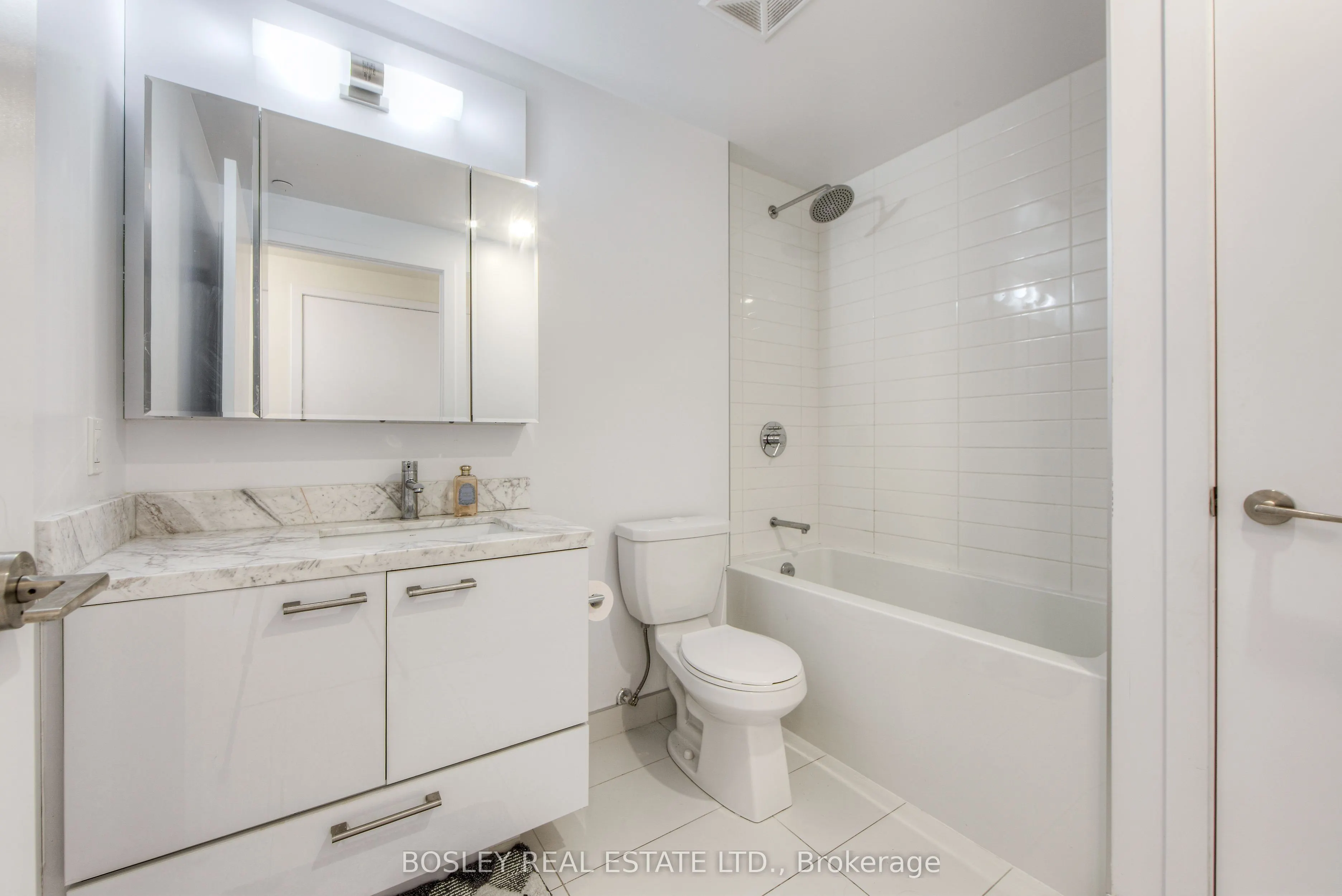2221 Yonge Street, #3110