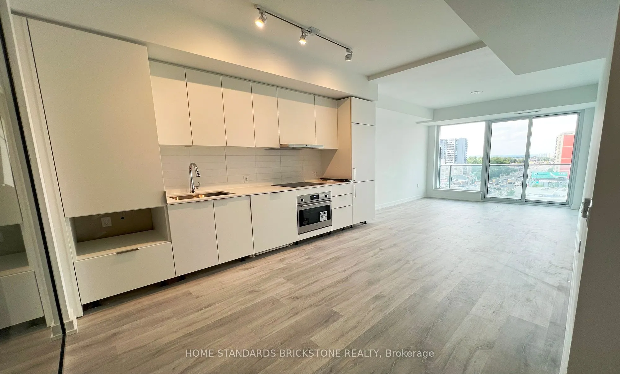 7 Golden Lion Heights, #N835