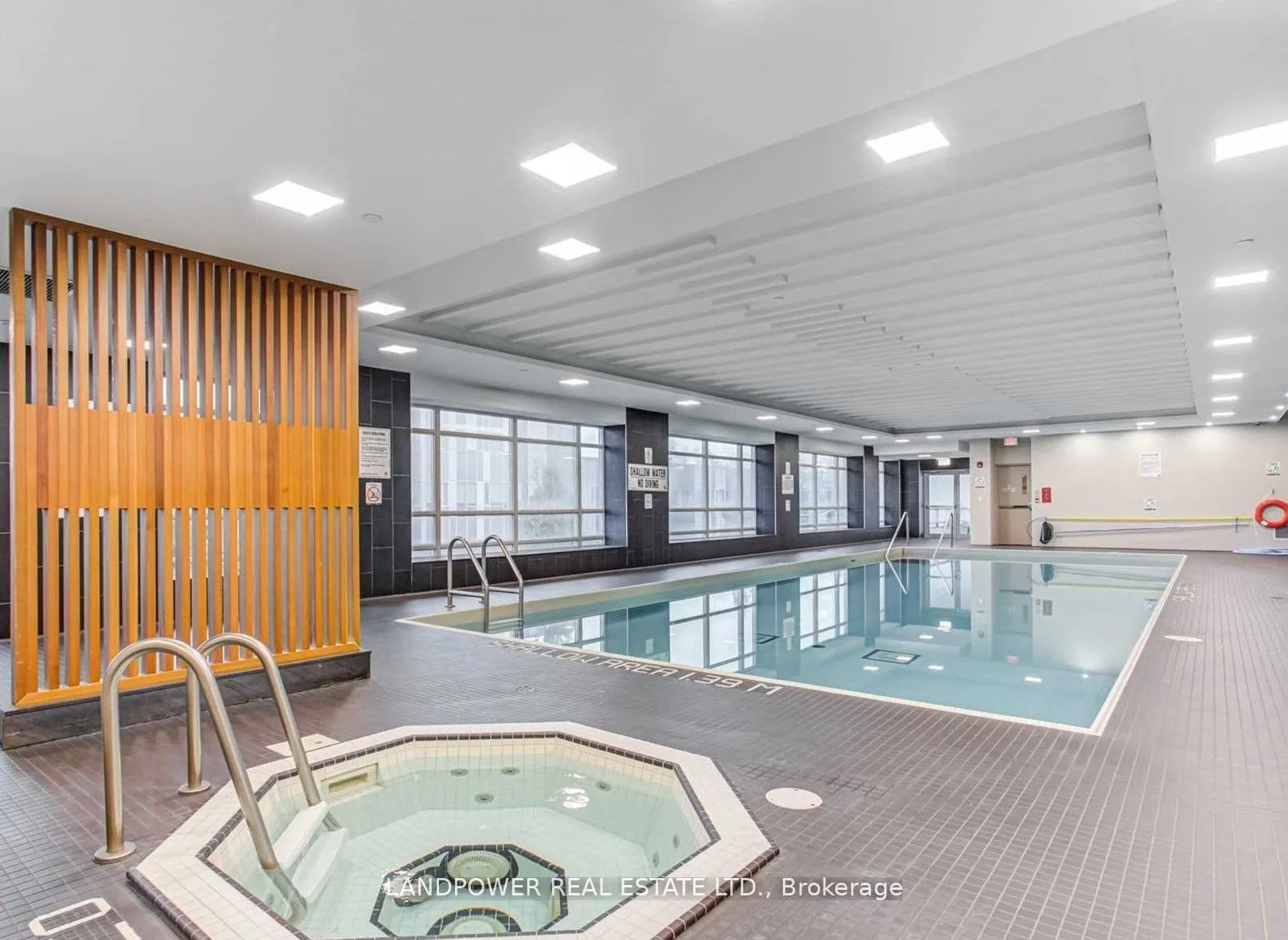 275 Yorkland Road, #812