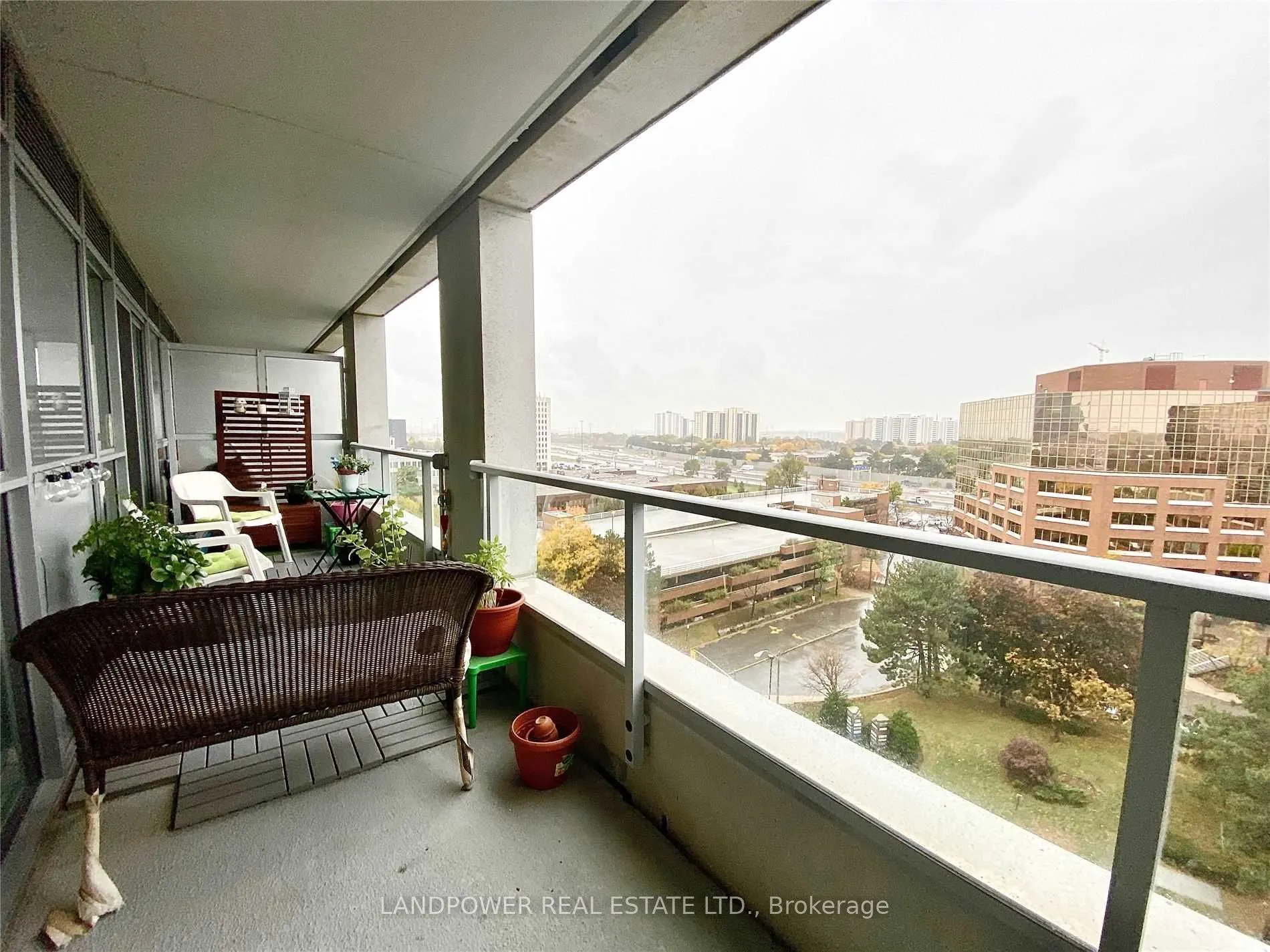 275 Yorkland Road, #812