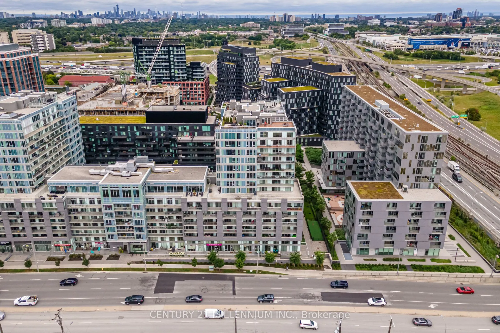 565 Wilson Avenue, #513