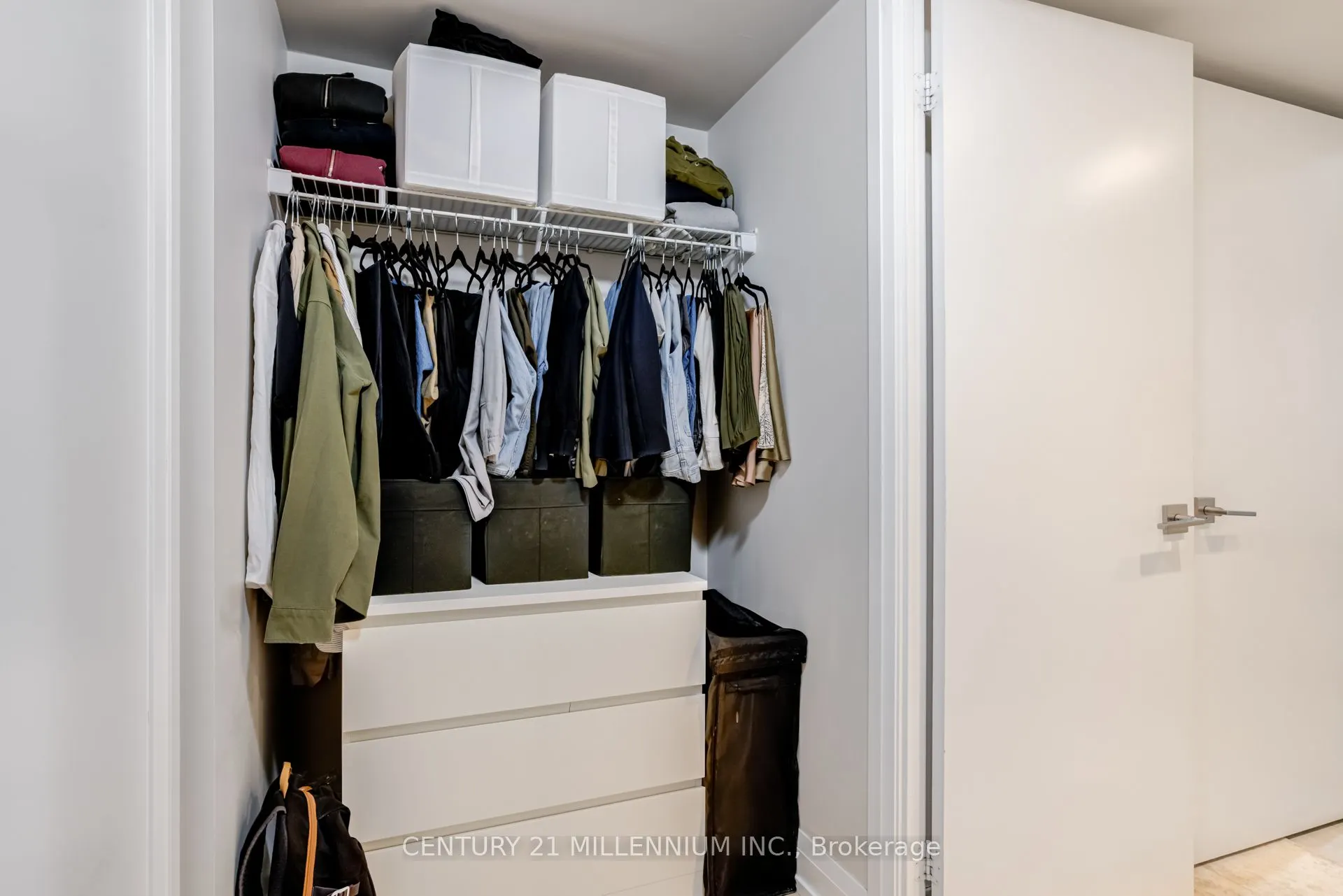 565 Wilson Avenue, #513