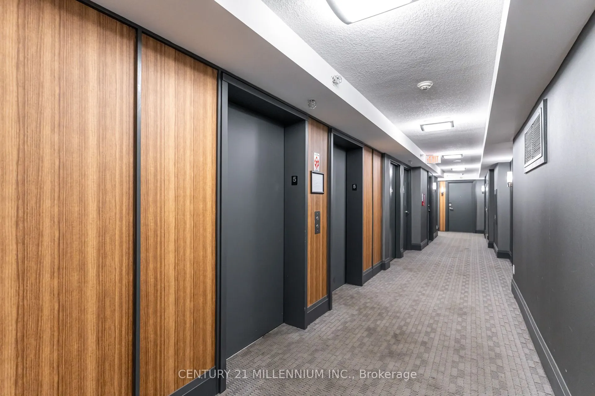 565 Wilson Avenue, #513