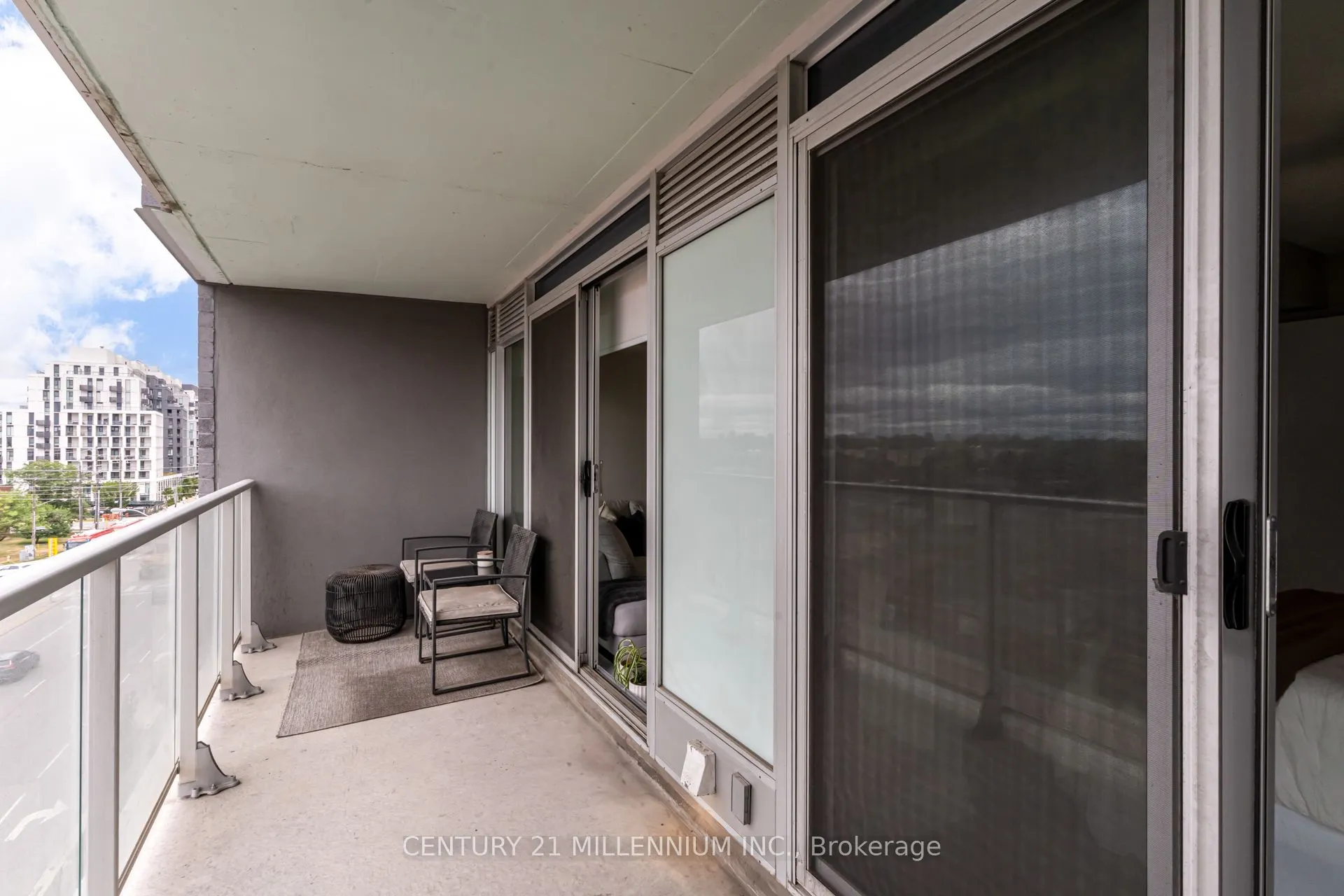 565 Wilson Avenue, #513
