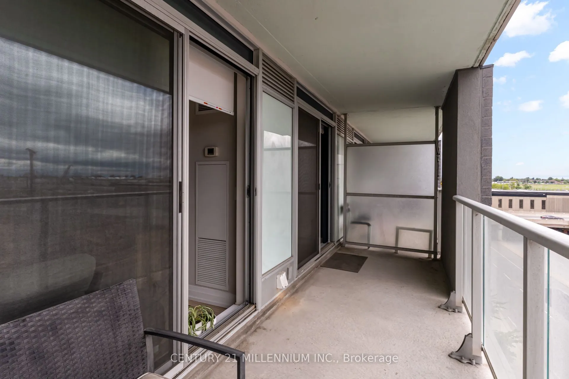 565 Wilson Avenue, #513
