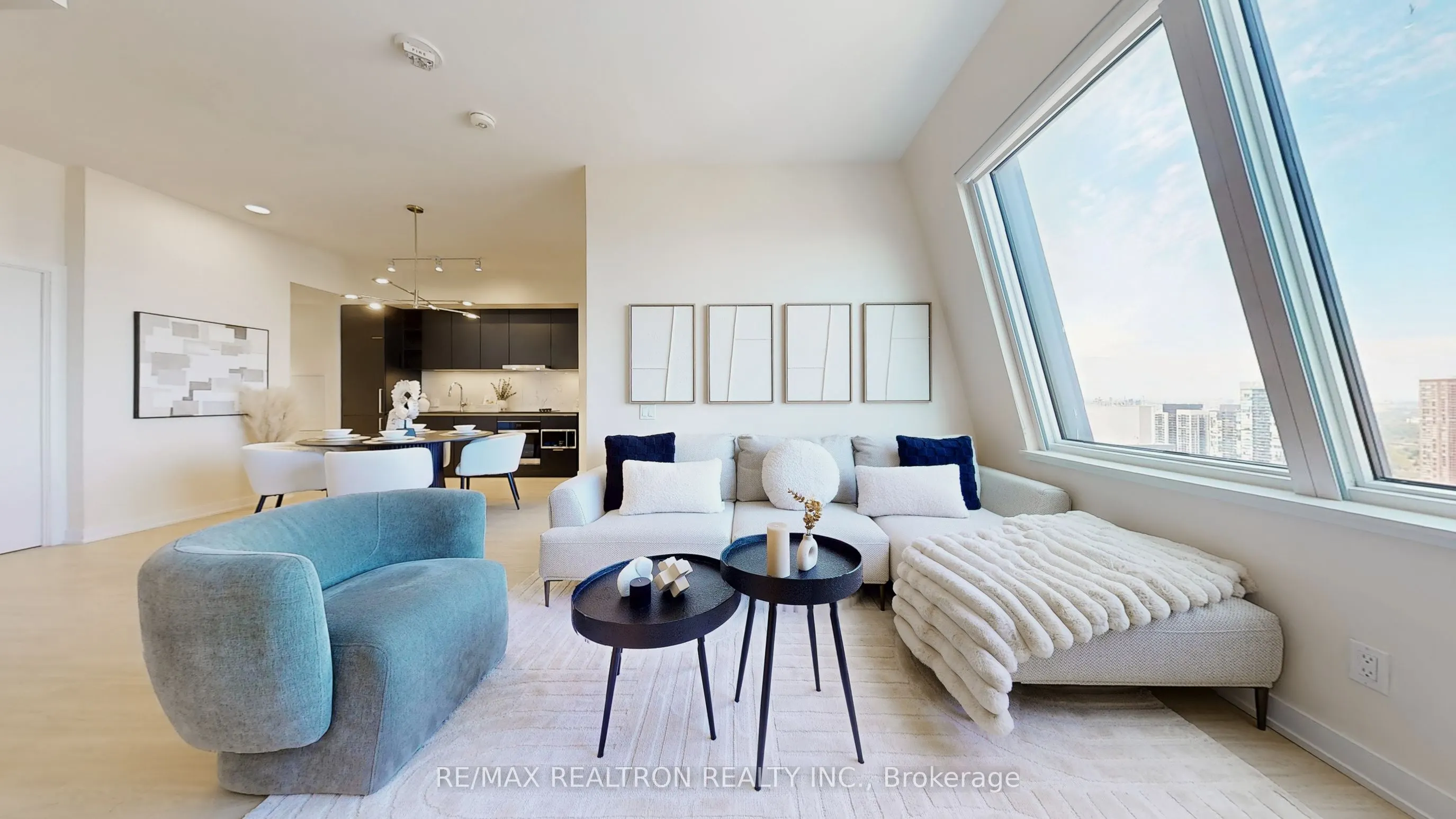 8 Wellesley Street W, #5808