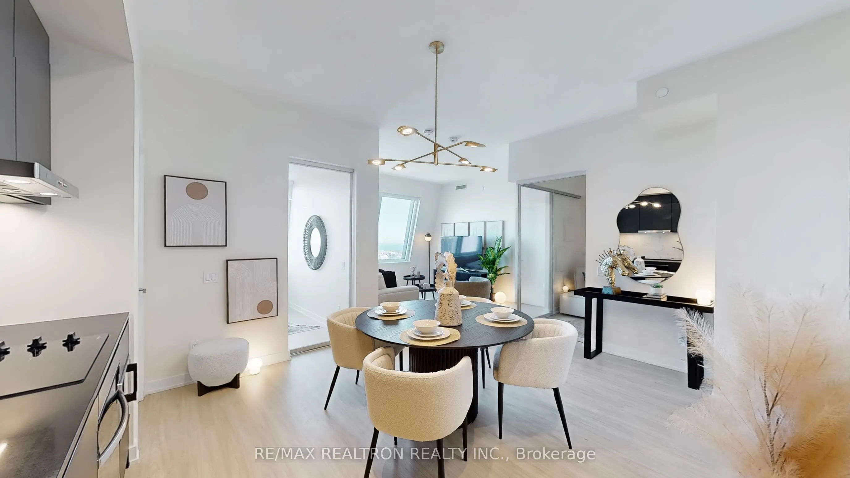 8 Wellesley Street W, #5808