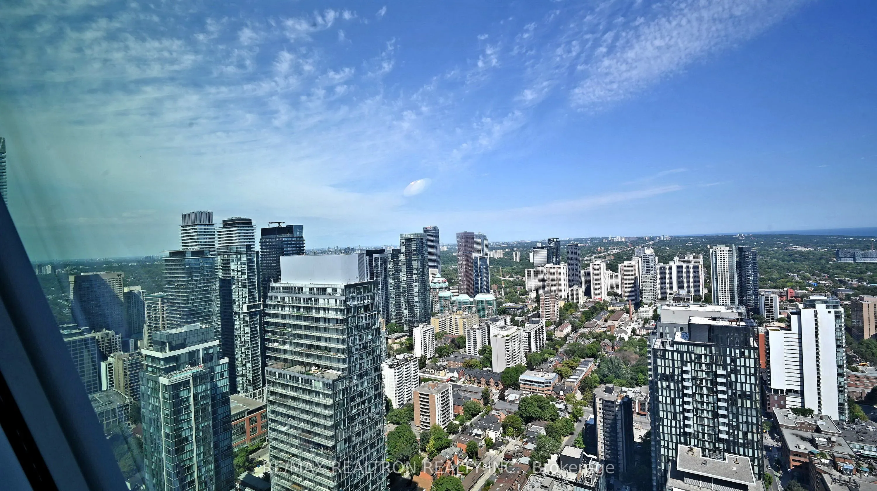 8 Wellesley Street W, #5808