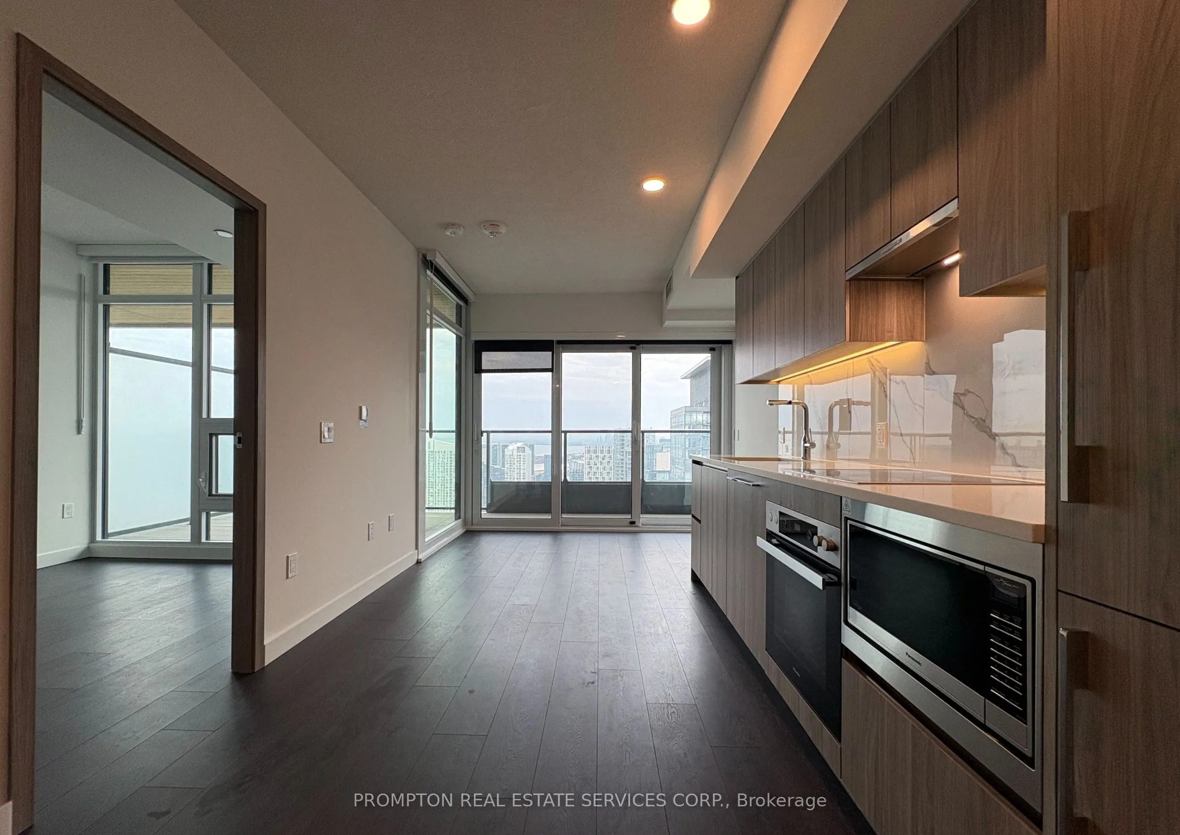 3 Concord Cityplace Way, #5901