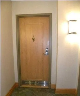 5 Concorde Place, #2909