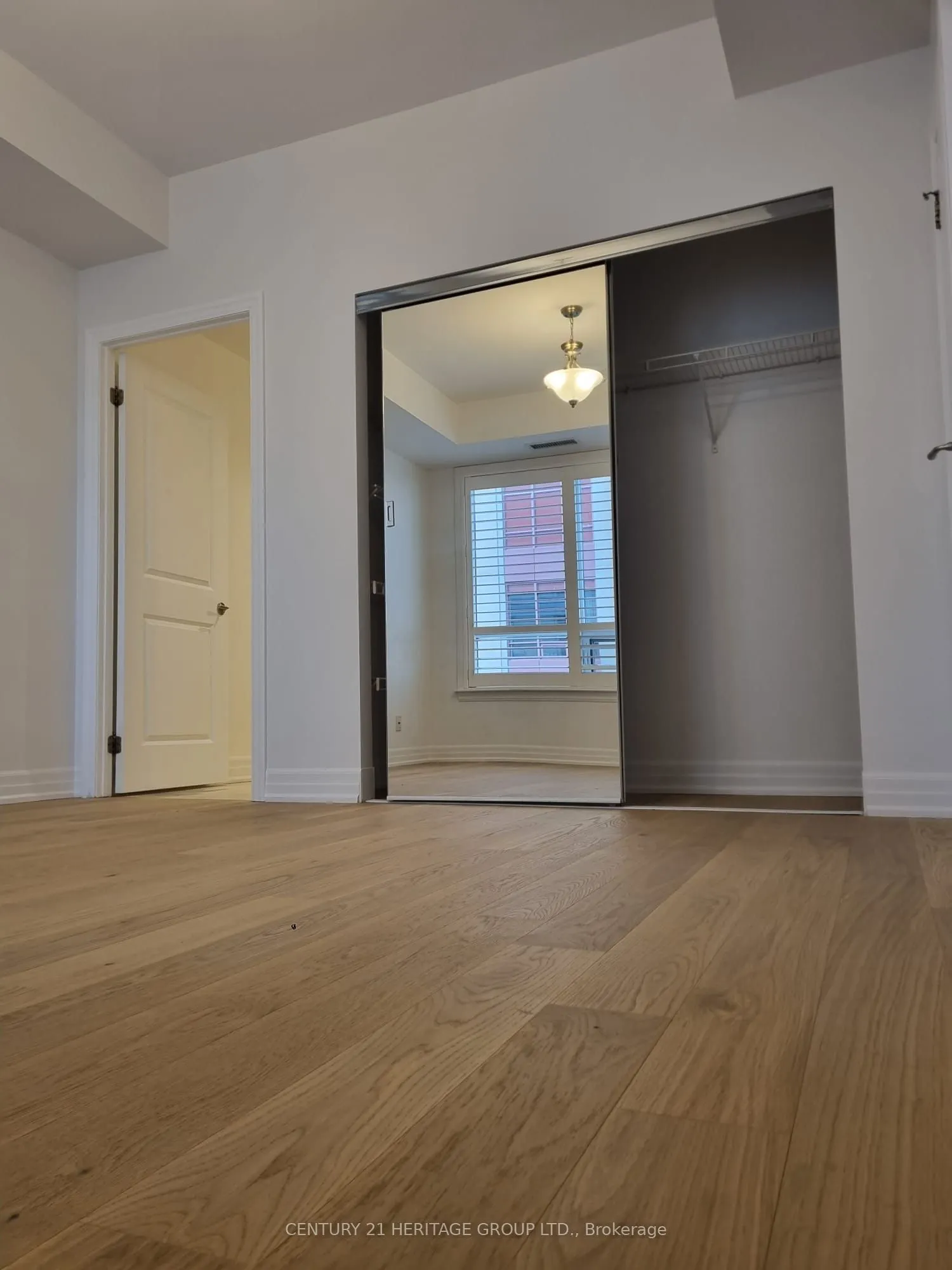 23 Rean Drive, #707